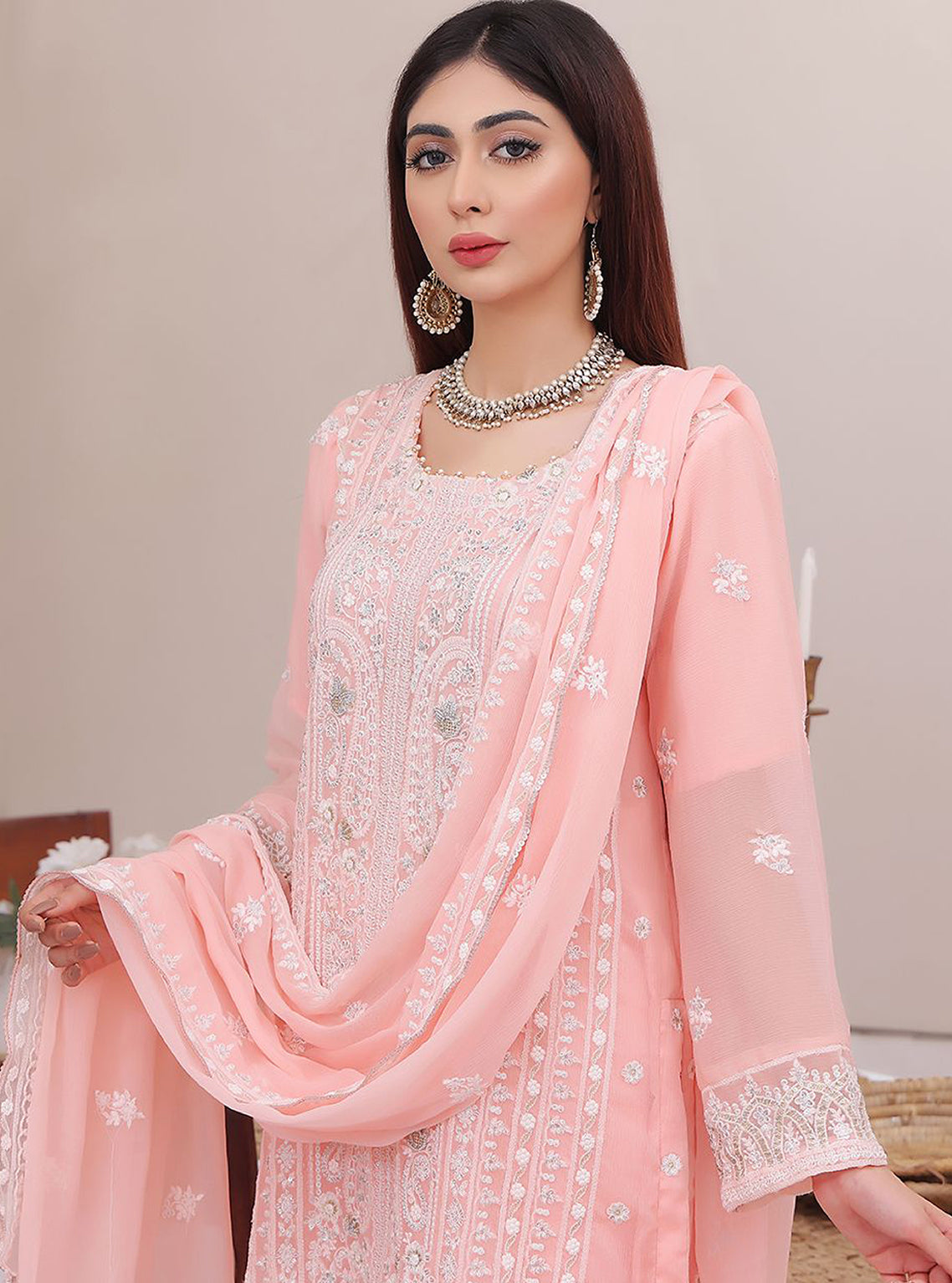 D#02 Amaira Fashion Duchess Semi Stitched Luxury Chiffon Collection 823 D#02 Amaira Fashion Duchess Semi Stitched Luxury Chiffon Collection 823