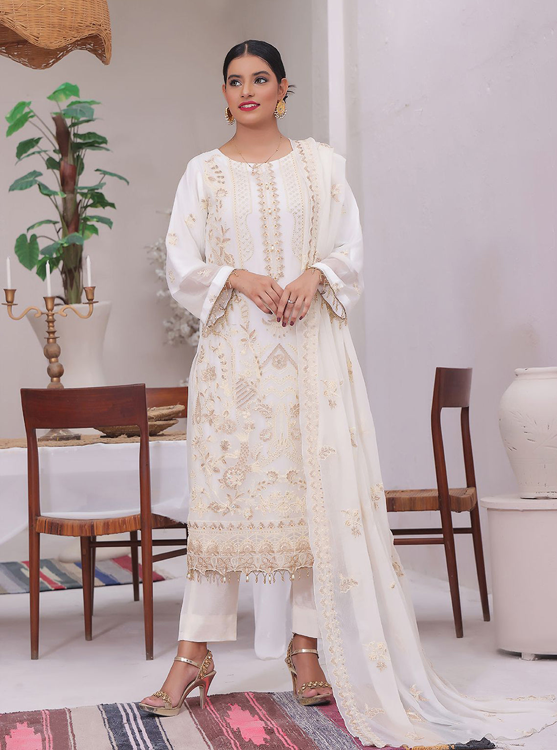 D#03 Amaira Fashion Duchess Semi Stitched Luxury Chiffon Collection 823 D#03 Amaira Fashion Duchess Semi Stitched Luxury Chiffon Collection 823