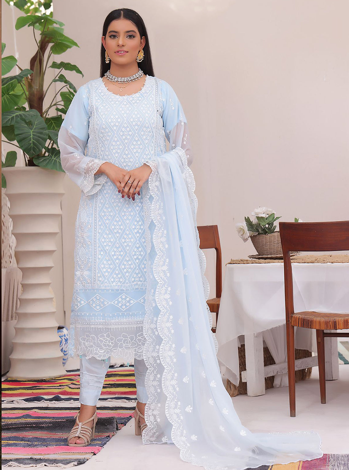 D#05 Amaira Fashion Duchess Semi Stitched Luxury Chiffon Collection 823 D#05 Amaira Fashion Duchess Semi Stitched Luxury Chiffon Collection 823