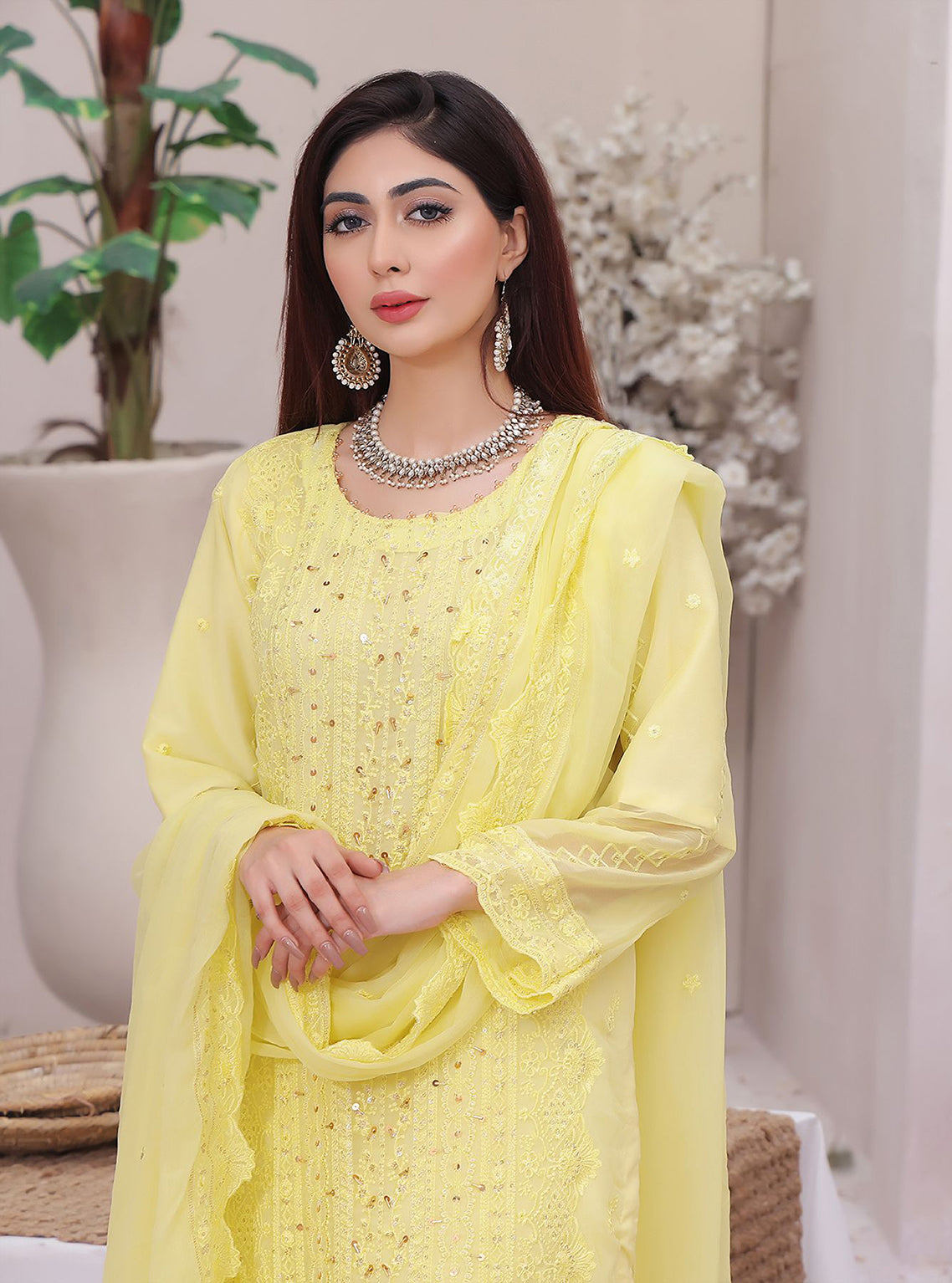 D#07 Amaira Fashion Duchess Semi Stitched Luxury Chiffon Collection 823 D#07 Amaira Fashion Duchess Semi Stitched Luxury Chiffon Collection 823
