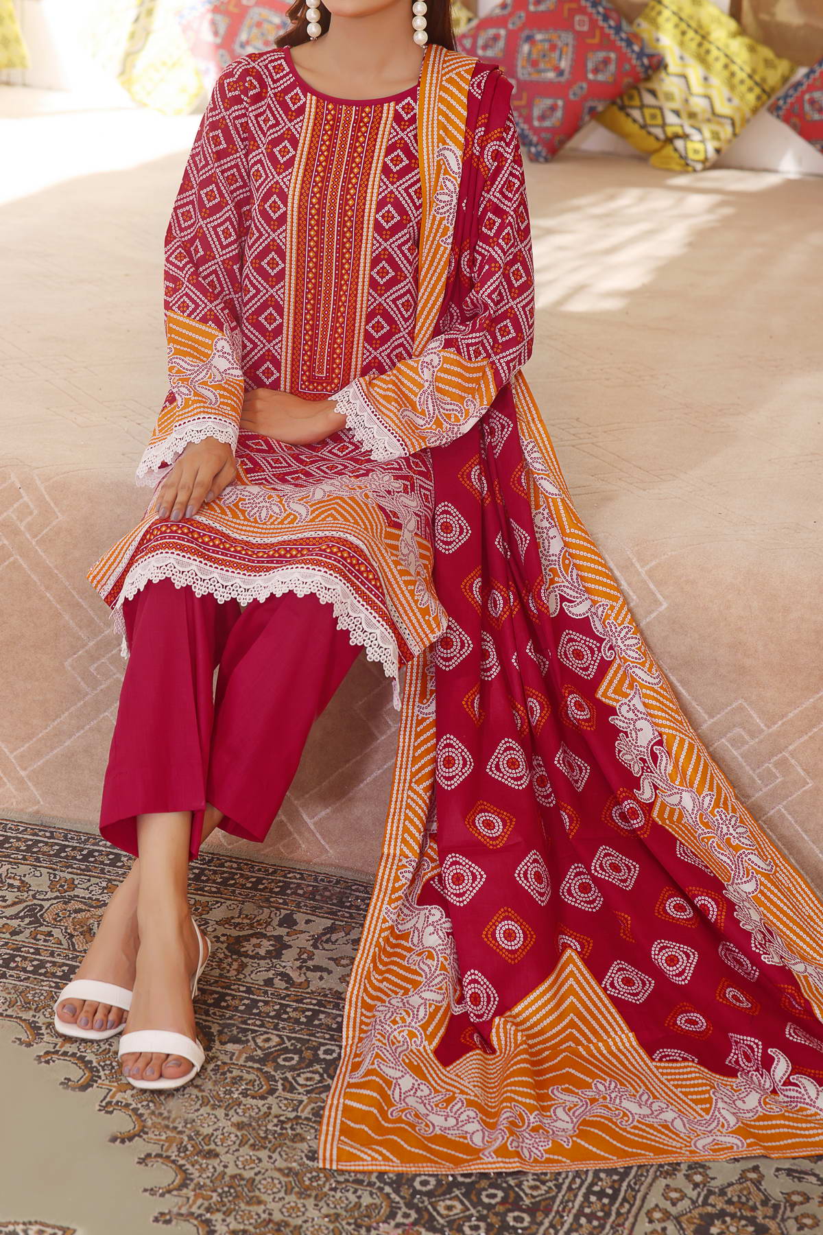 VS Textile Printed Lawn Unstitched 3 Piece Suit - 1004A VS Textile Printed Lawn Unstitched 3 Piece Suit - 1004A