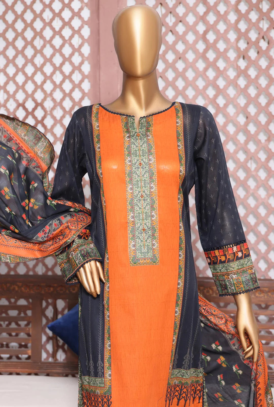 D#42 HZ Platinum Digital Printed Lawn Collection 523 D#42 HZ Platinum Digital Printed Lawn Collection 523