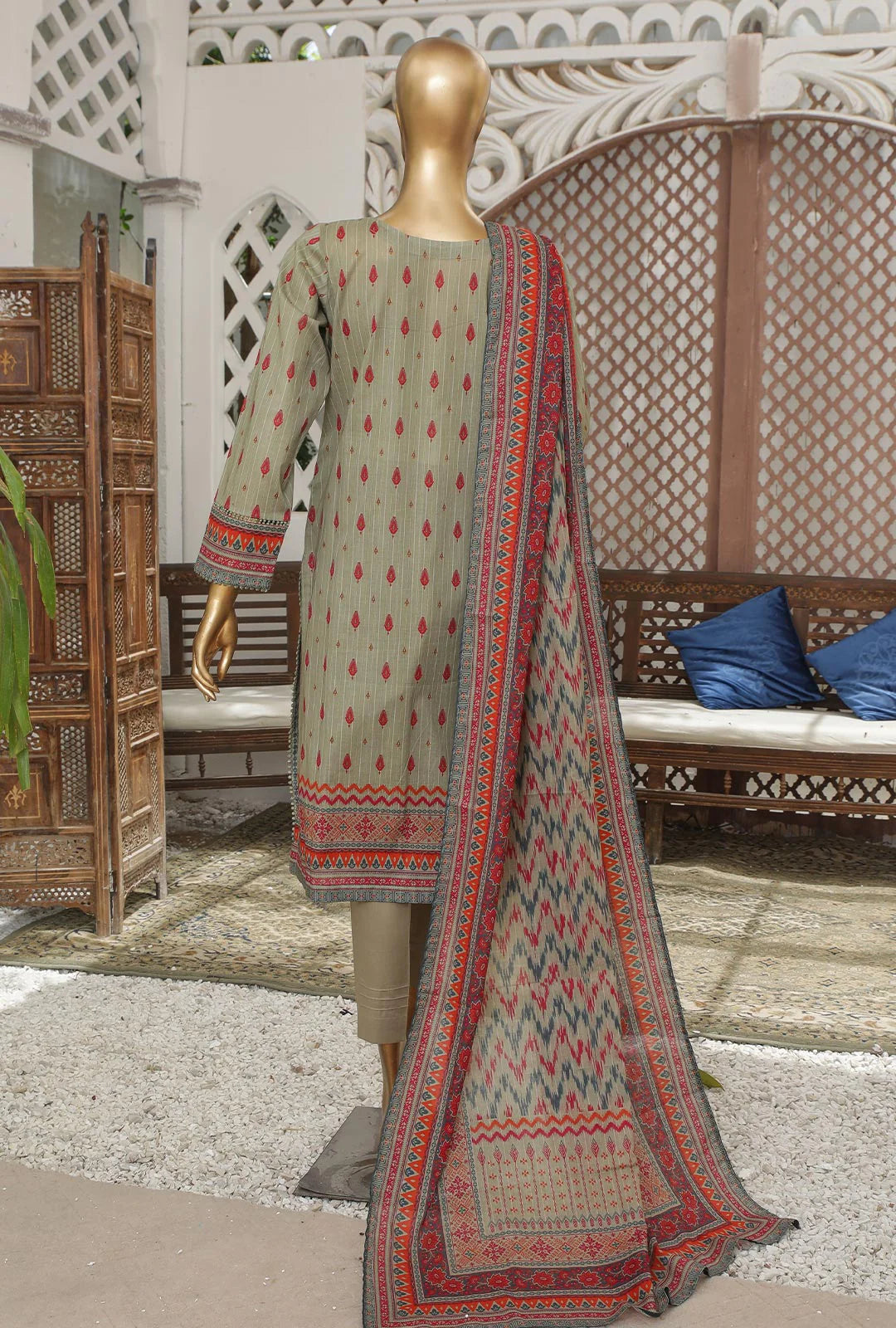 D#27 HZ Platinum Digital Printed Lawn Collection 523 D#27 HZ Platinum Digital Printed Lawn Collection 523