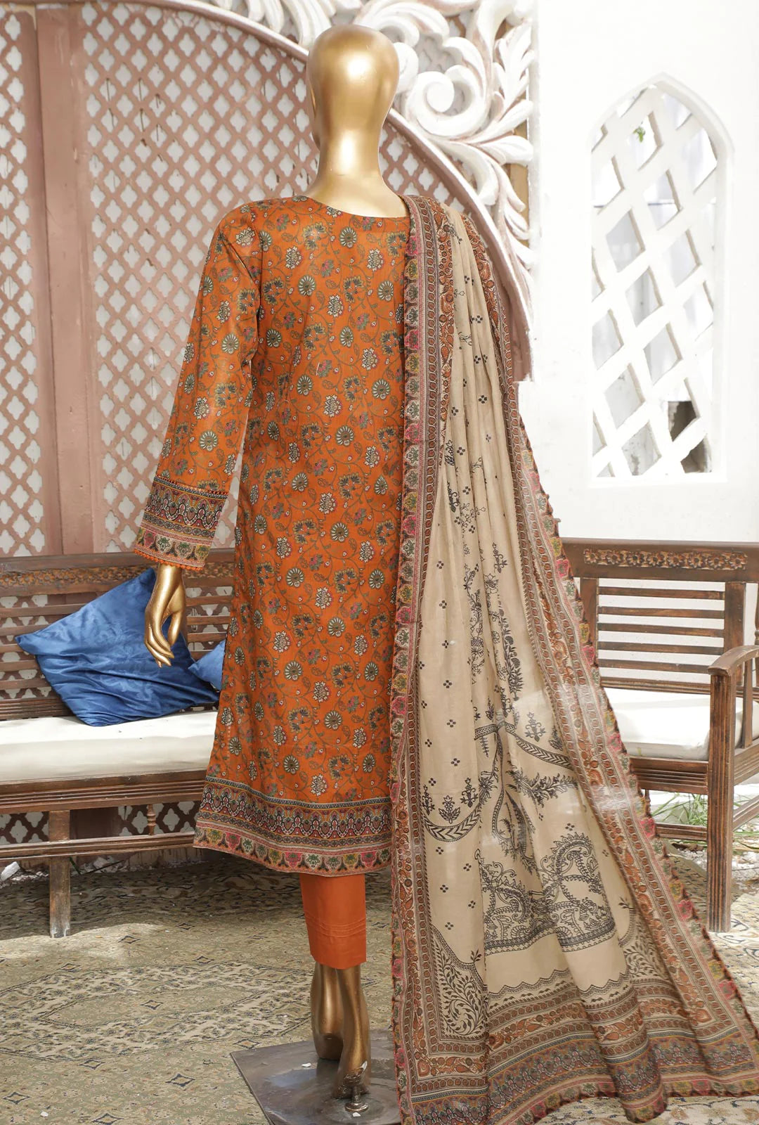 D#45 HZ Platinum Digital Printed Lawn Collection 523 D#45 HZ Platinum Digital Printed Lawn Collection 523