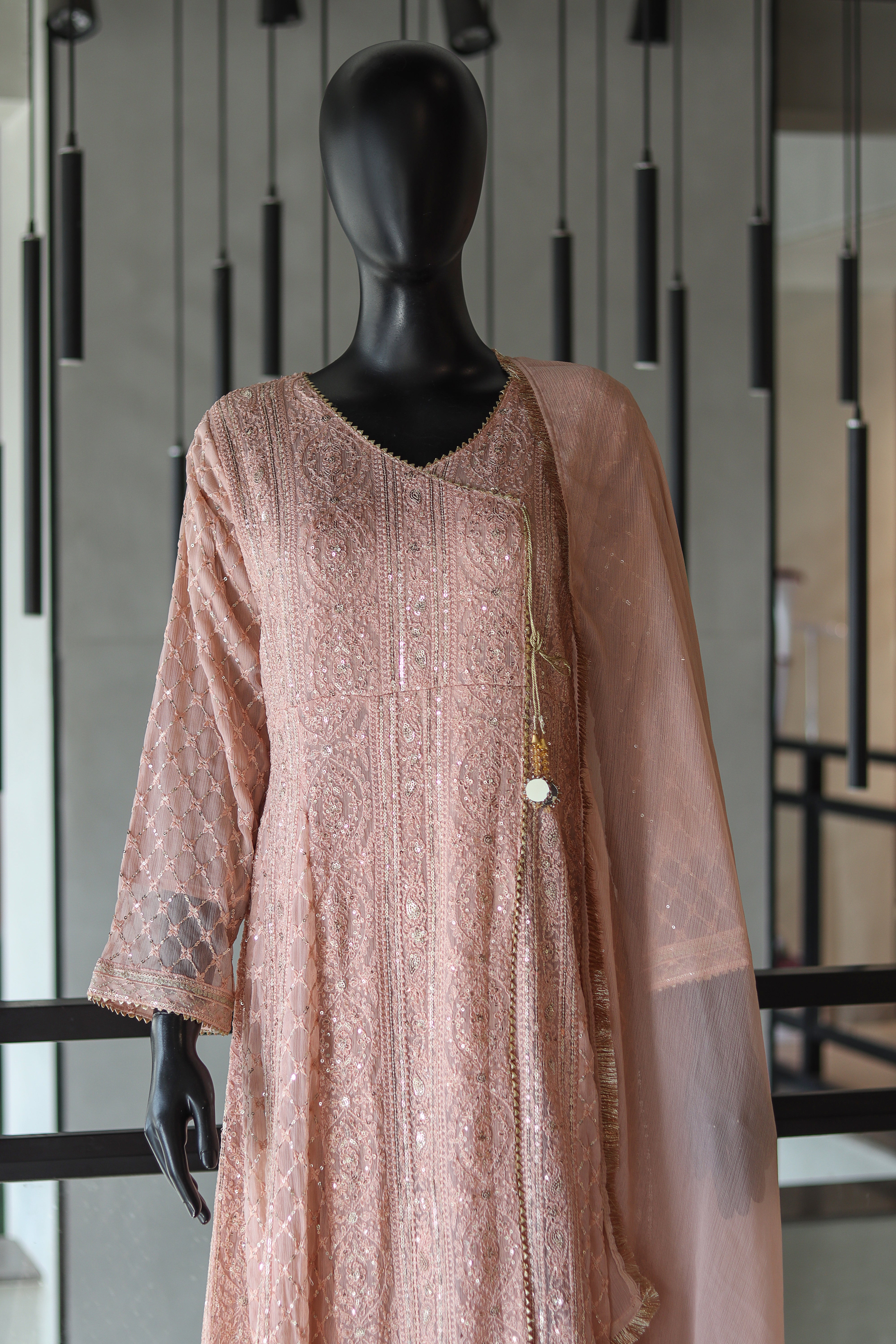 Raad Luxury Embroidered Chiffon 4 Piece Stitched Suit RD24LEF RA03-8789 Raad Luxury Embroidered Chiffon 4 Piece Stitched Suit RD24LEF RA03-8789