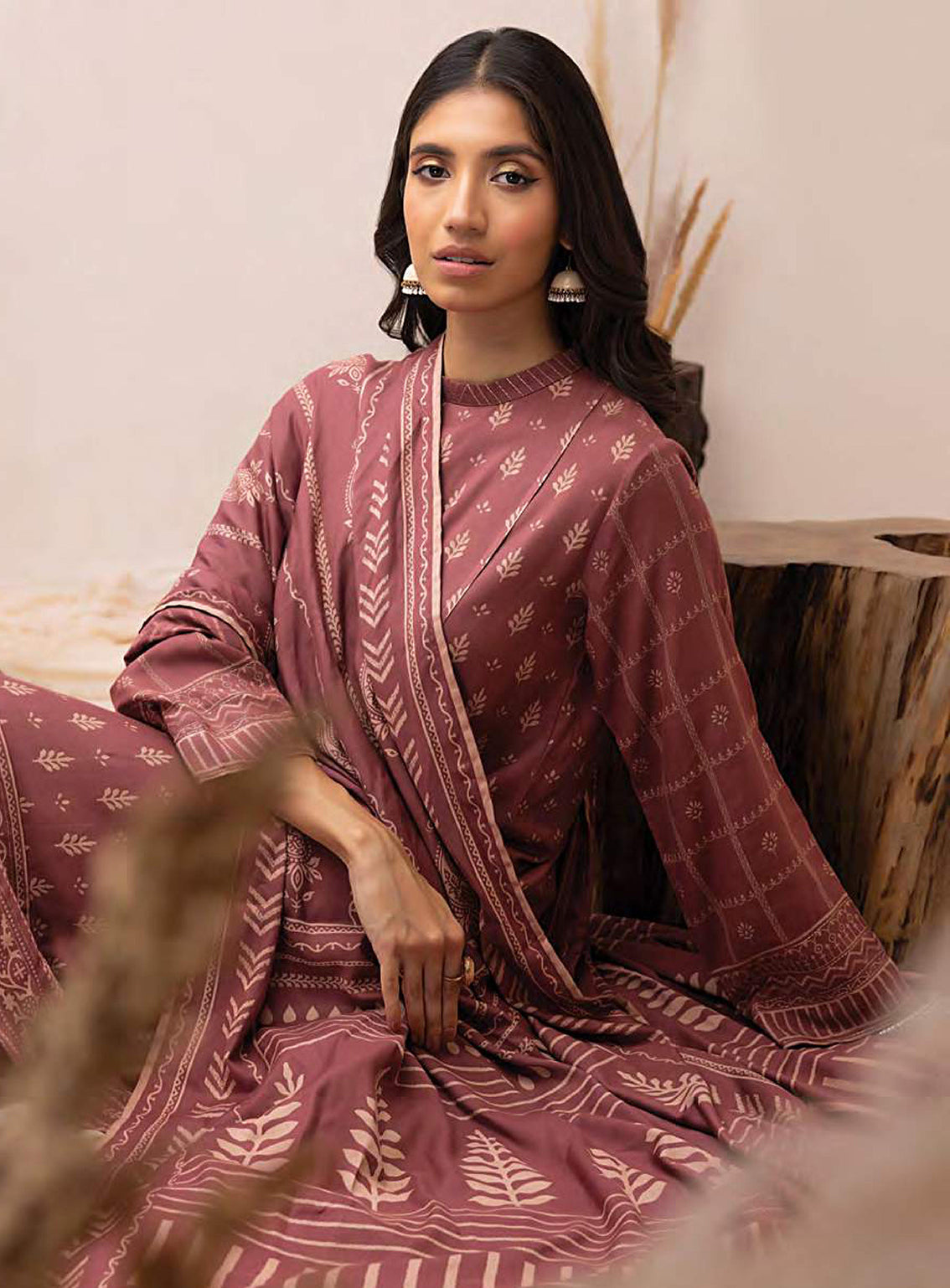 D#93A LSM Lakhany Pashmina Printed Collection 923 D#93A LSM Lakhany Pashmina Printed Collection 923