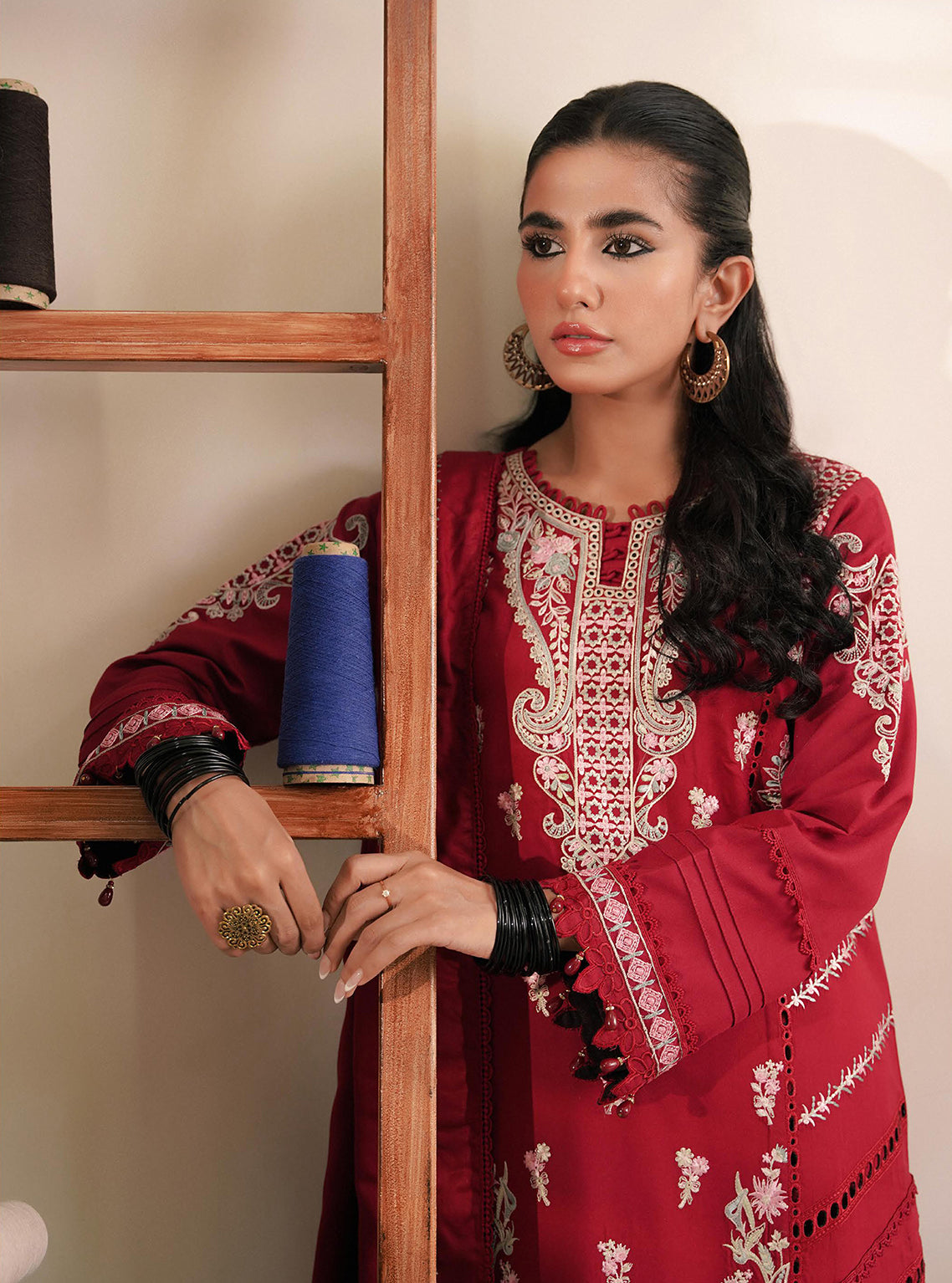 Miraal By Aabyaan Embroidered Linen Unstitched 3 Piece Suit - 02 Miraal By Aabyaan Embroidered Linen Unstitched 3 Piece Suit - 02