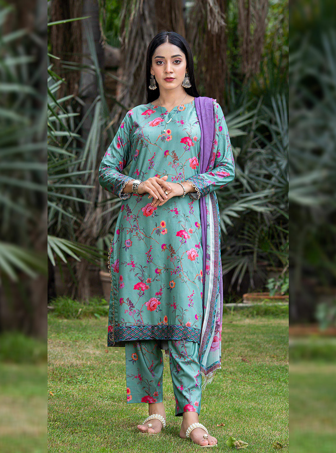 Aangan By Qalamkar Embroidered Linen Unstitched 3 Piece Suit - 05 Aangan By Qalamkar Embroidered Linen Unstitched 3 Piece Suit - 05