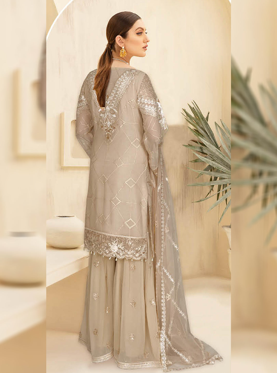 Kashish By Ramsha Embroidered Chiffon Unstitched 3 Piece Suit - 101 Kashish By Ramsha Embroidered Chiffon Unstitched 3 Piece Suit - 101