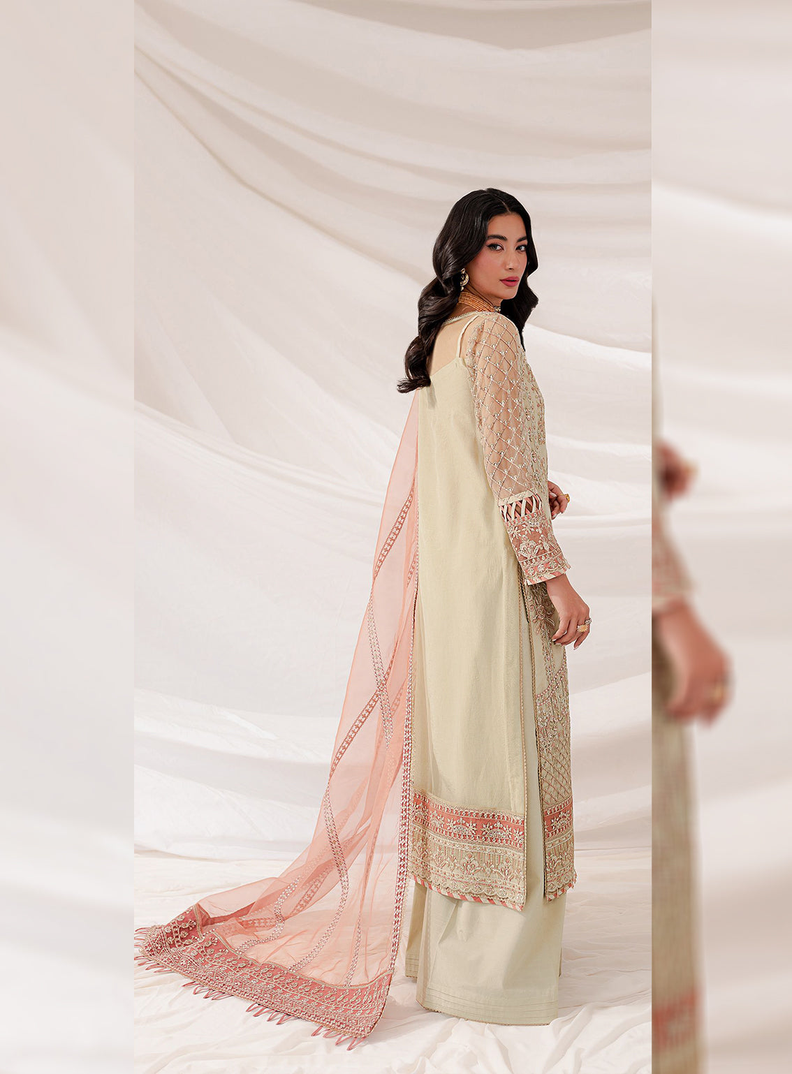 D#08 Farasha Lumiere Luxury Collection 923 D#08 Farasha Lumiere Luxury Collection 923