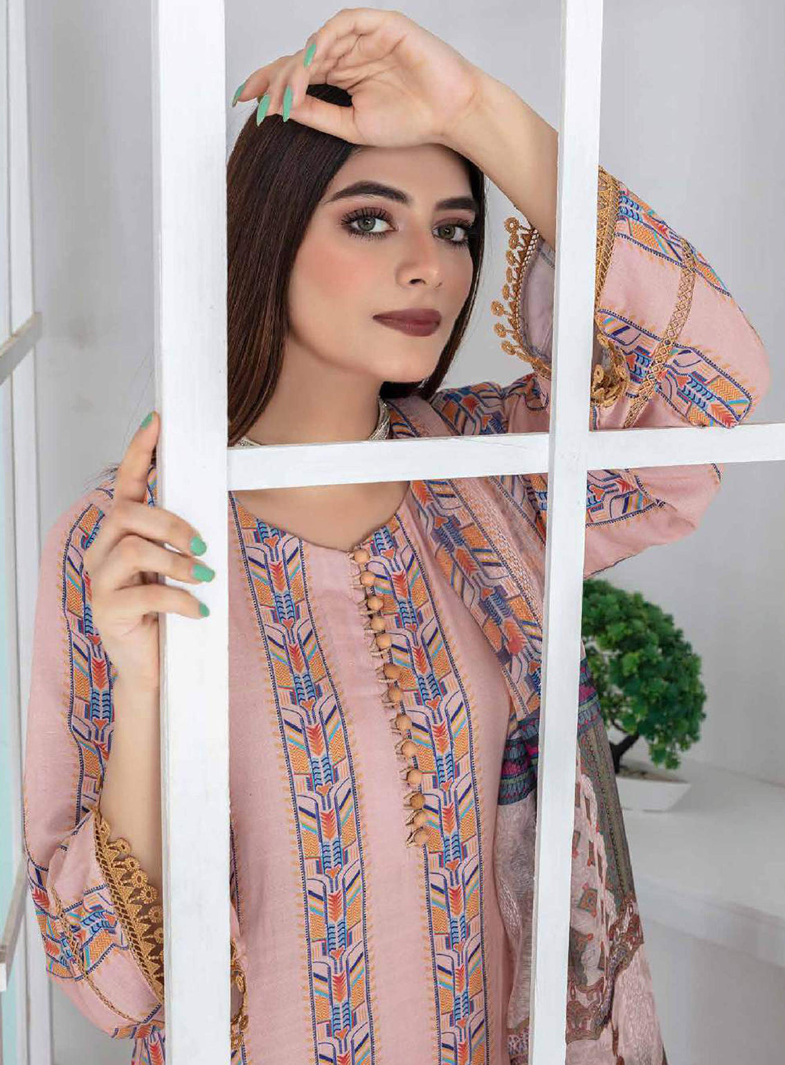 D#02 Feroza Digtal Printed Winter Collection 923 D#02 Feroza Digtal Printed Winter Collection 923