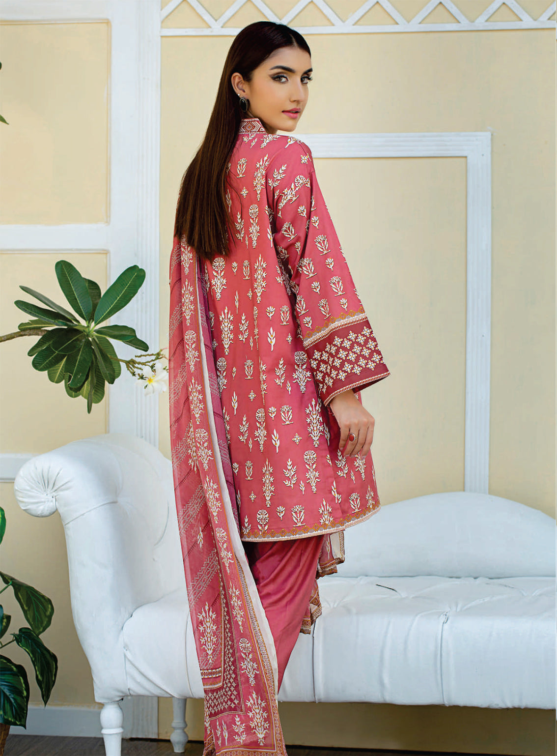 D#8127 Rashid Miral Luxury Printed Cambric Collection 923 D#8127 Rashid Miral Luxury Printed Cambric Collection 923