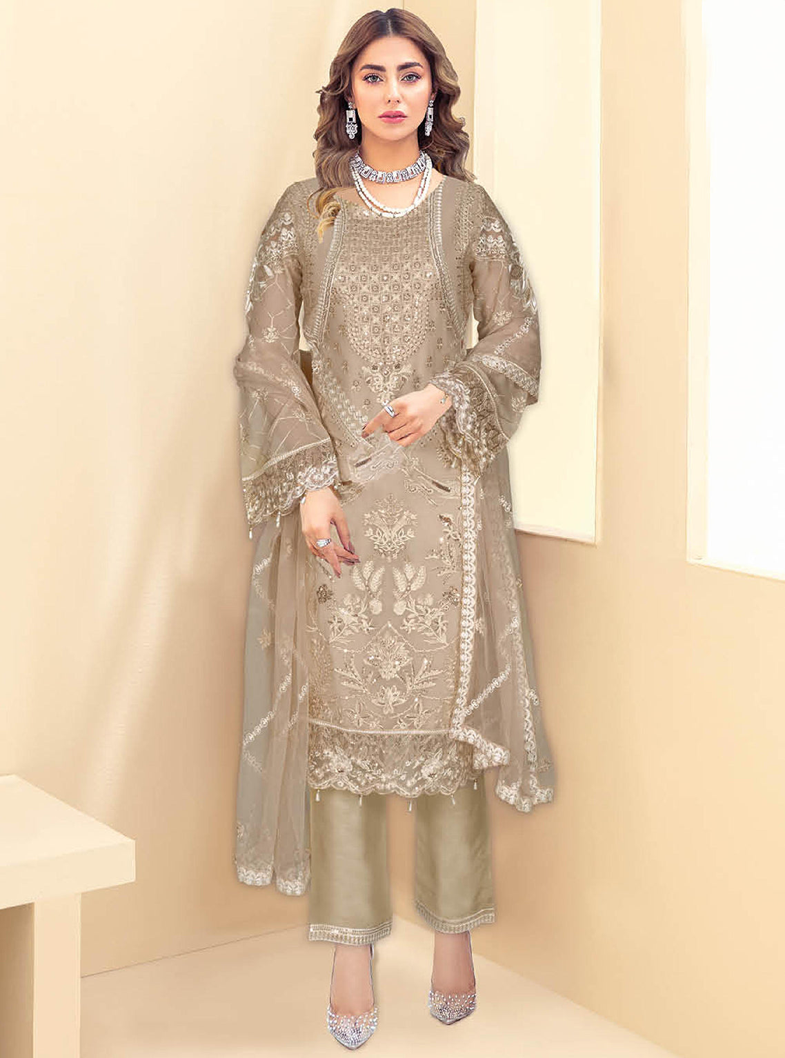 Kashish By Ramsha Embroidered Chiffon Unstitched 3 Piece Suit - 101 Kashish By Ramsha Embroidered Chiffon Unstitched 3 Piece Suit - 101