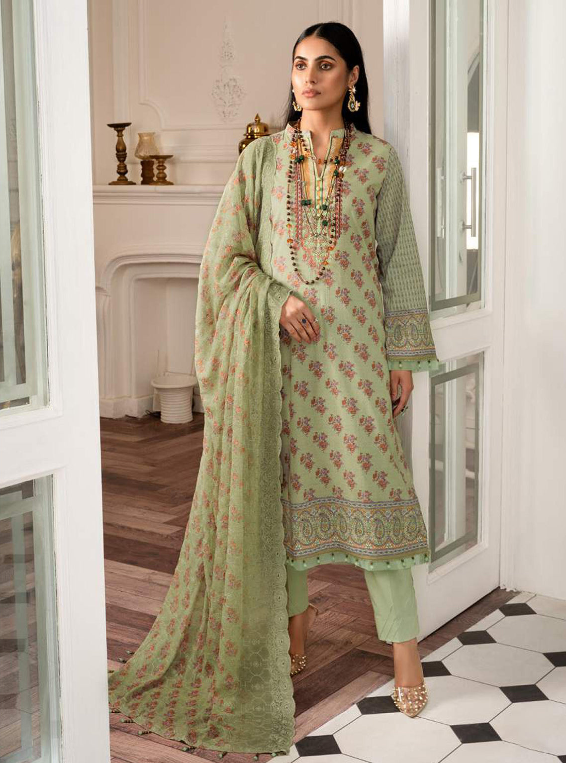 D#12 AlZohaib Sunshine Bloom Printed Bamber Chikankari Dupatta 923 D#12 AlZohaib Sunshine Bloom Printed Bamber Chikankari Dupatta 923
