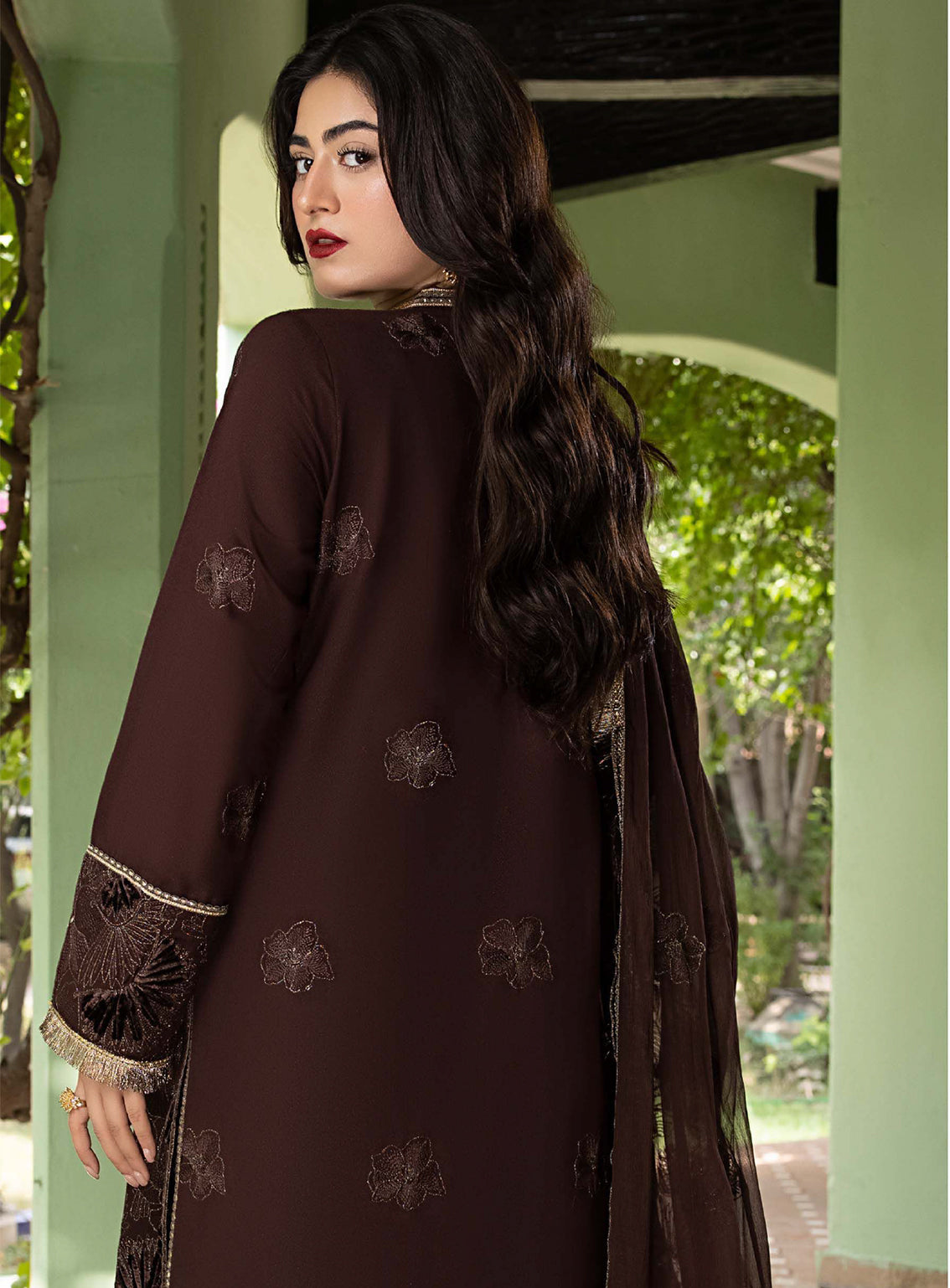 D#09 Cachee Mahnur Luxury Winter Collection 923 D#09 Cachee Mahnur Luxury Winter Collection 923
