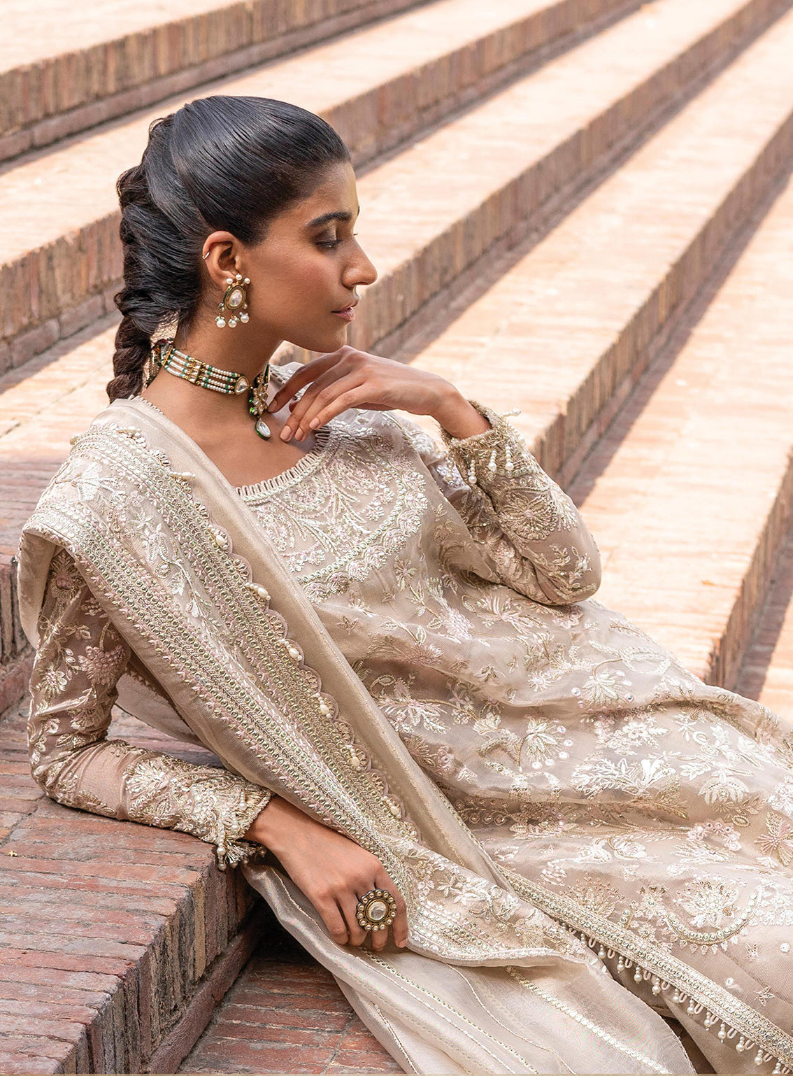 Afrozeh Embroidered Organza Zari Unstitched 3 Piece Suit - 04 Afrozeh Embroidered Organza Zari Unstitched 3 Piece Suit - 04