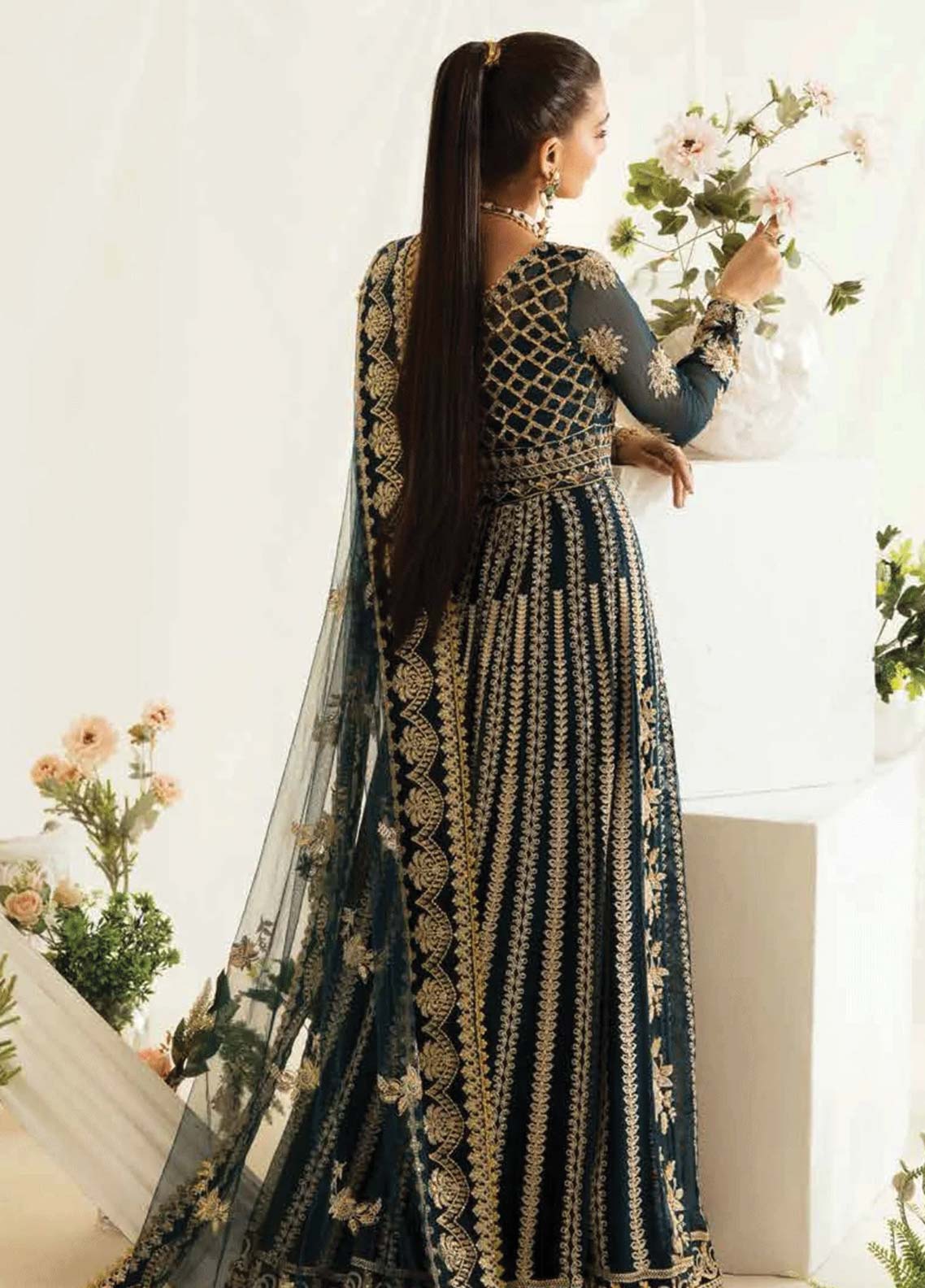 Ayzel By Afrozeh Embroidered Chiffon Unstitched 3 Piece Suit - 09 Ayzel By Afrozeh Embroidered Chiffon Unstitched 3 Piece Suit - 09