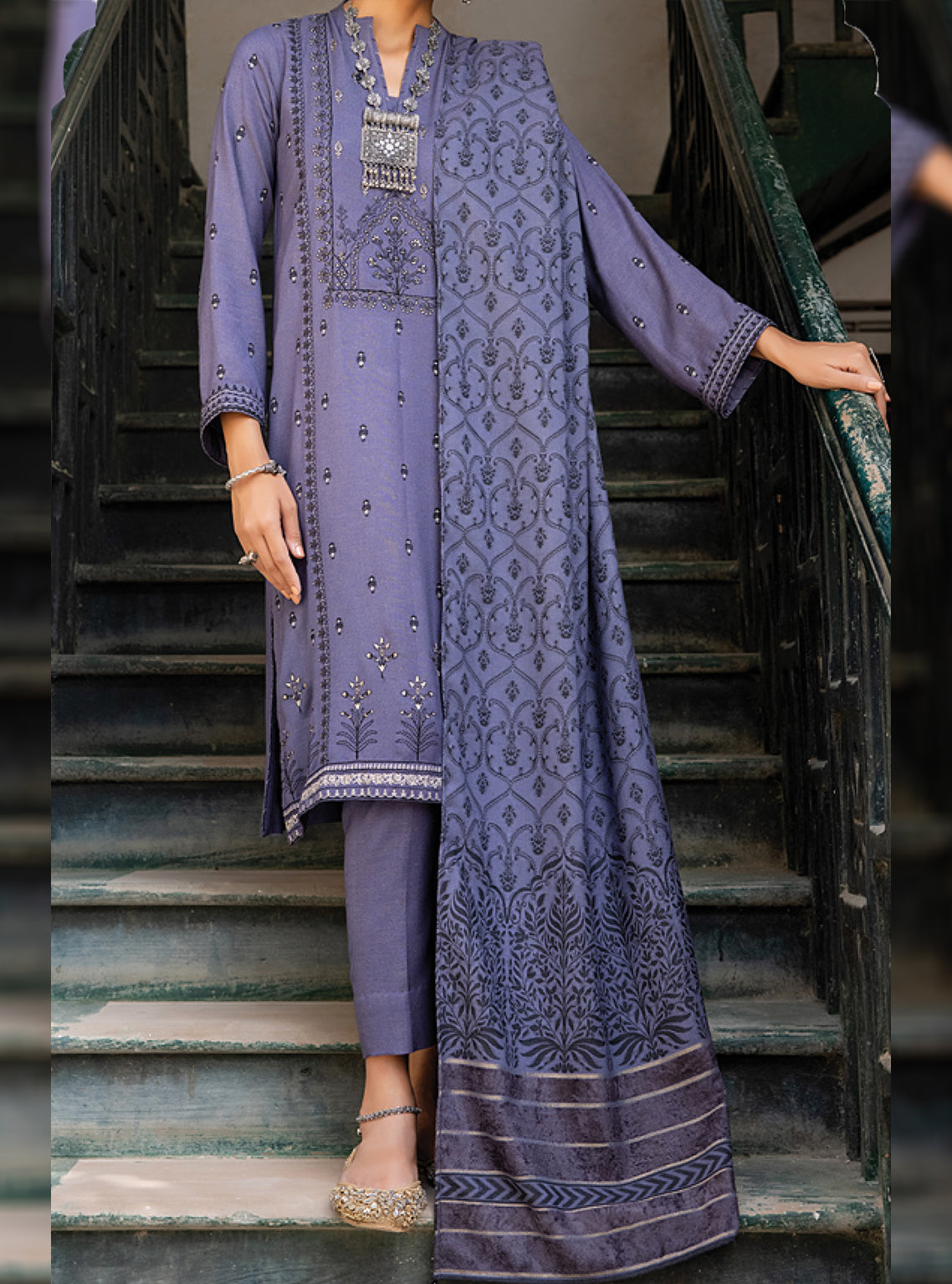 D#001 LSM Lakhany Winter Exclusive Emb Shawl Collection 1122 D#001 LSM Lakhany Winter Exclusive Emb Shawl Collection 1122