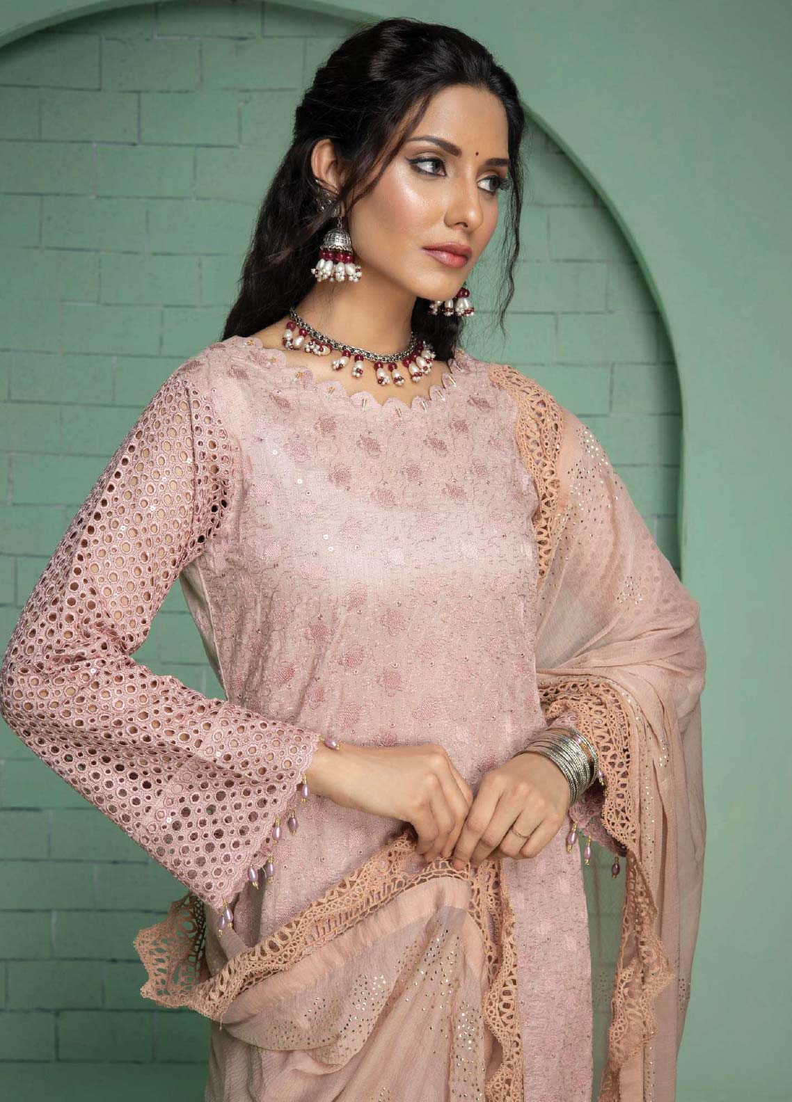 D#02 Schick Juhi Luxury Emb Lawn Collection 623 D#02 Schick Juhi Luxury Emb Lawn Collection 623