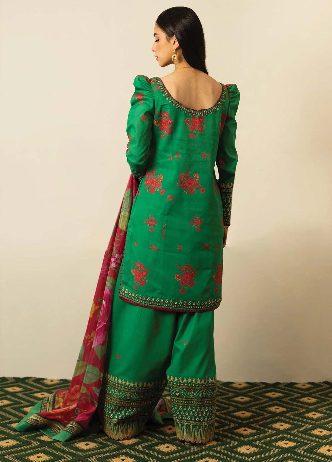 D#07 Zara Shahjahan Emb Lawn Collection 623 V-2 D#07 Zara Shahjahan Emb Lawn Collection 623 V-2