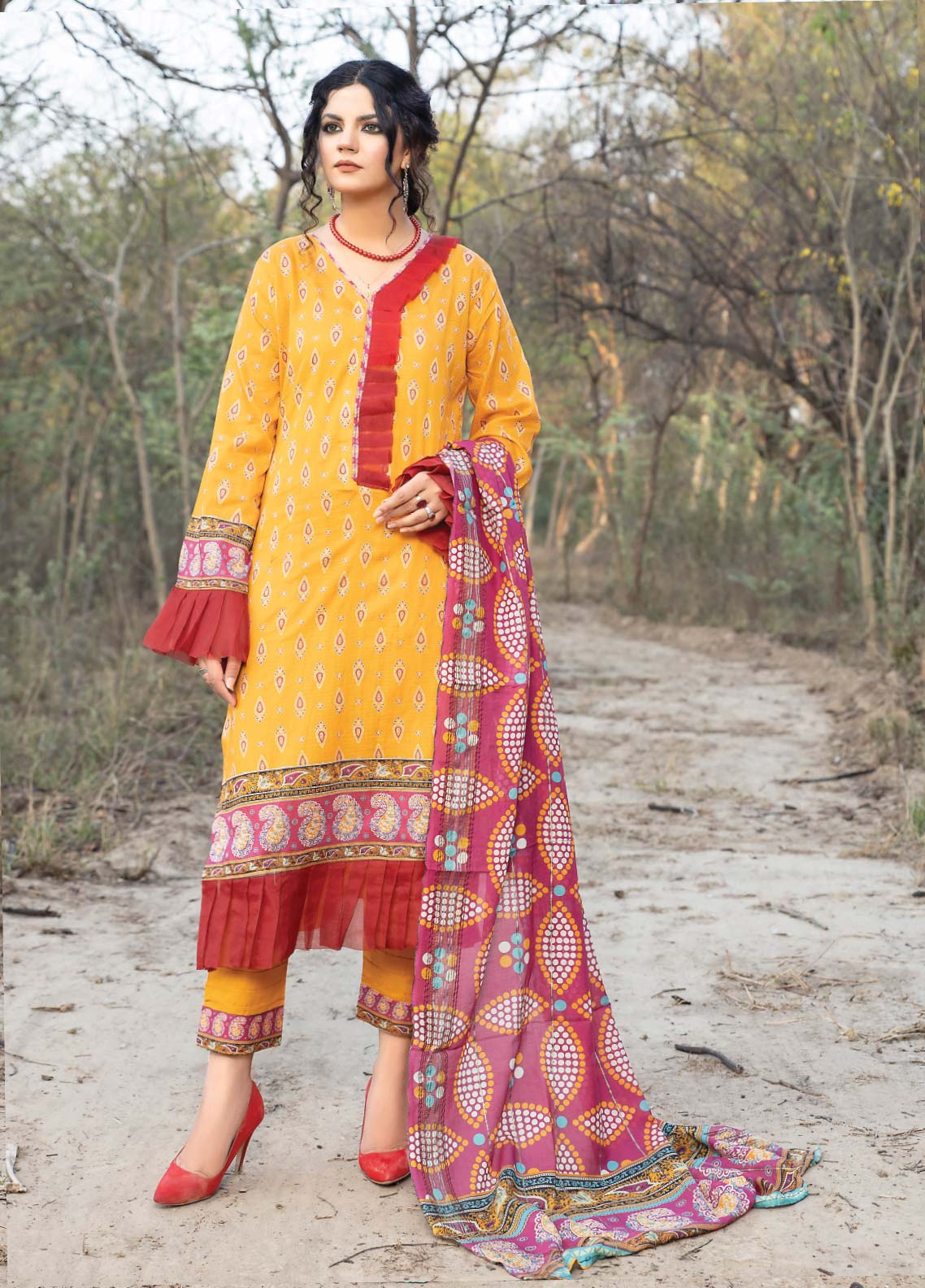 D#01 Ain Alif Digital Printed Lawn Collection 623 D#01 Ain Alif Digital Printed Lawn Collection 623