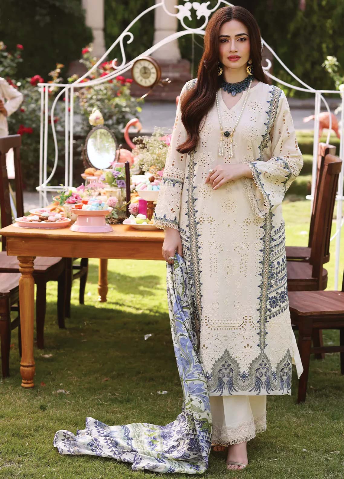 D#07 Elaf Festive Chikankari Collection 623 D#07 Elaf Festive Chikankari Collection 623