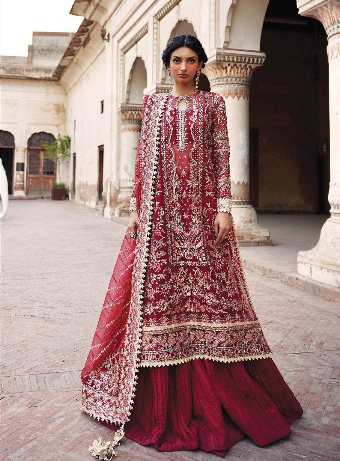 Afrozeh Embroidered Organza Unstitched 3 Piece Suit - 05 Afrozeh Embroidered Organza Unstitched 3 Piece Suit - 05