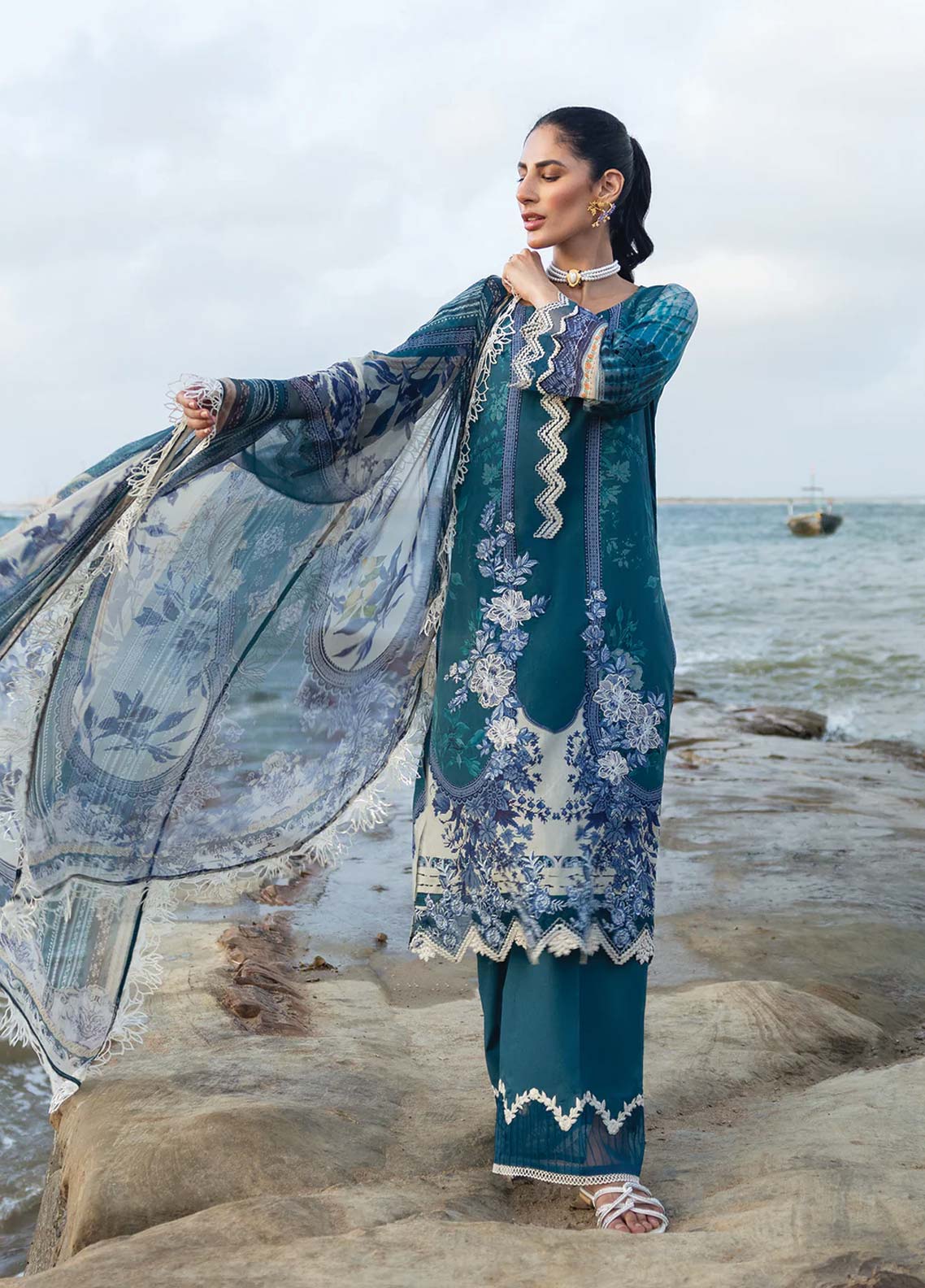 D#4A Elaf Signature Emb Lawn Collection 623 D#4A Elaf Signature Emb Lawn Collection 623