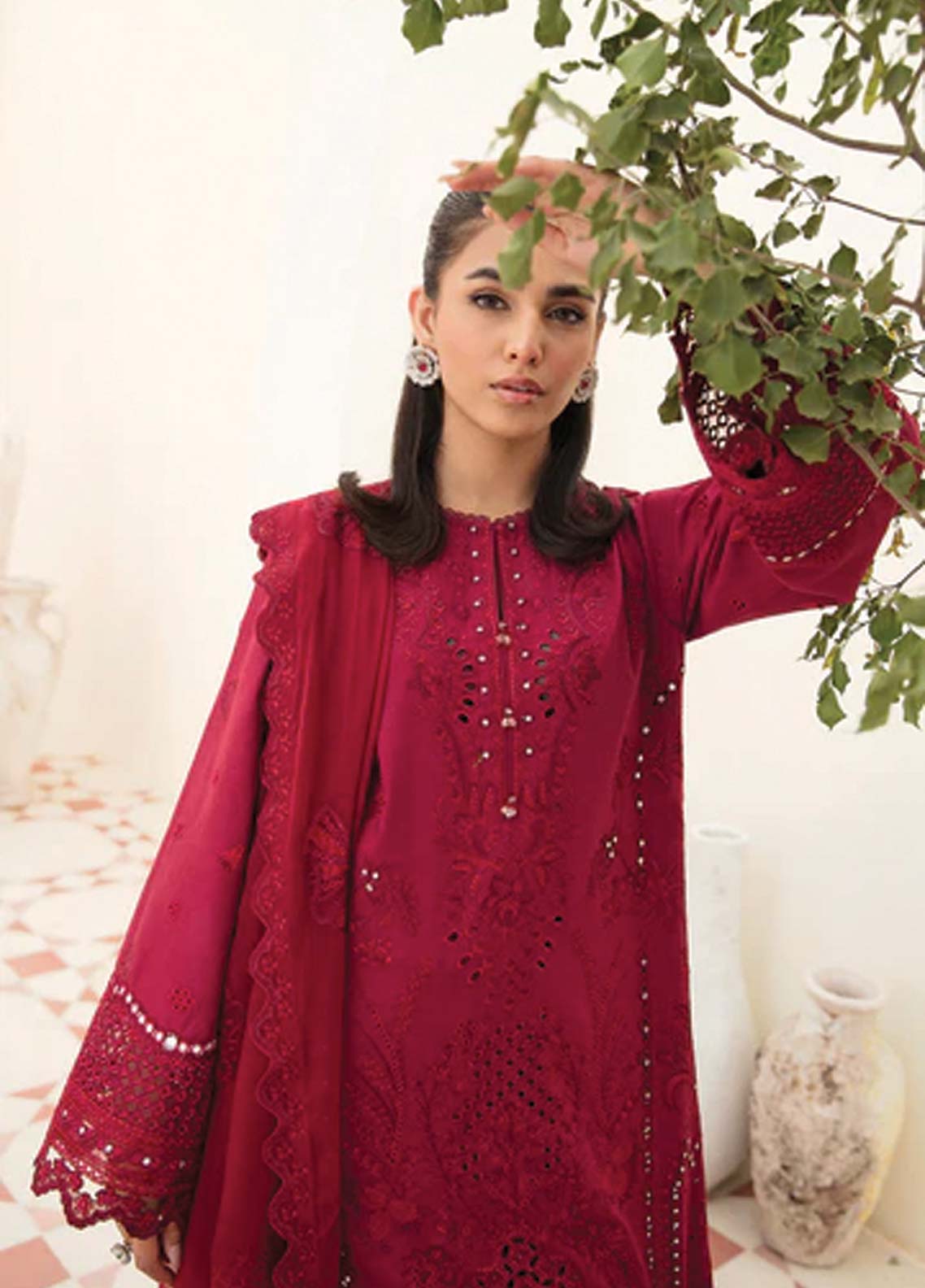 Afrozeh Embroidered Lawn Unstitched 3 Piece Suit - 08 Afrozeh Embroidered Lawn Unstitched 3 Piece Suit - 08