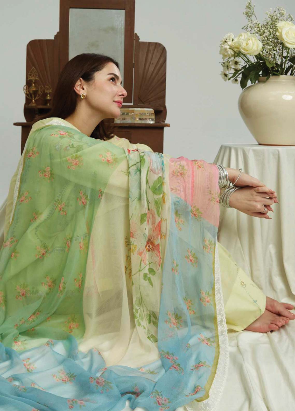 D#6B Zara Shahjahan Coco Emb Lawn Collection 623 D#6B Zara Shahjahan Coco Emb Lawn Collection 623