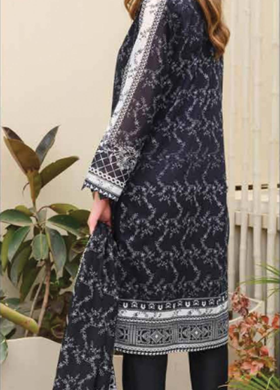 D#17 Salitex Monochrome Black & White Printed Collection 623 D#17 Salitex Monochrome Black & White Printed Collection 623