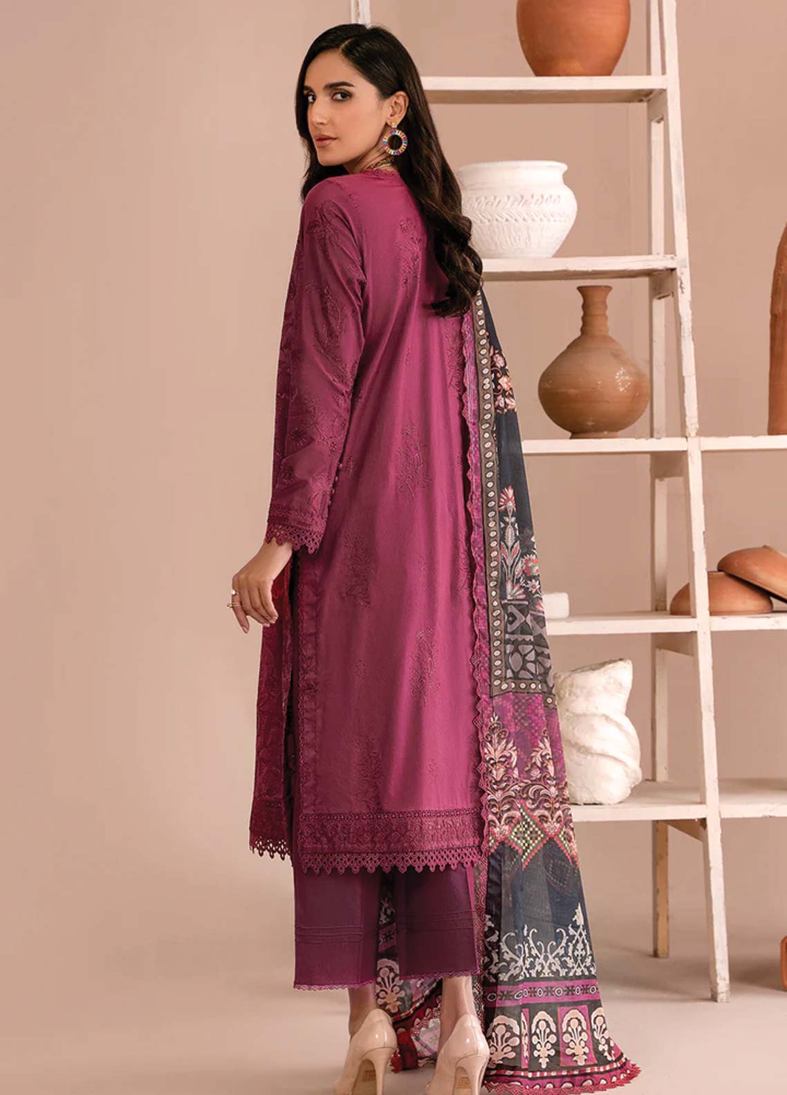 Zarif Embroidered Lawn Unstitched 3 Piece Suit - 06 Zarif Embroidered Lawn Unstitched 3 Piece Suit - 06