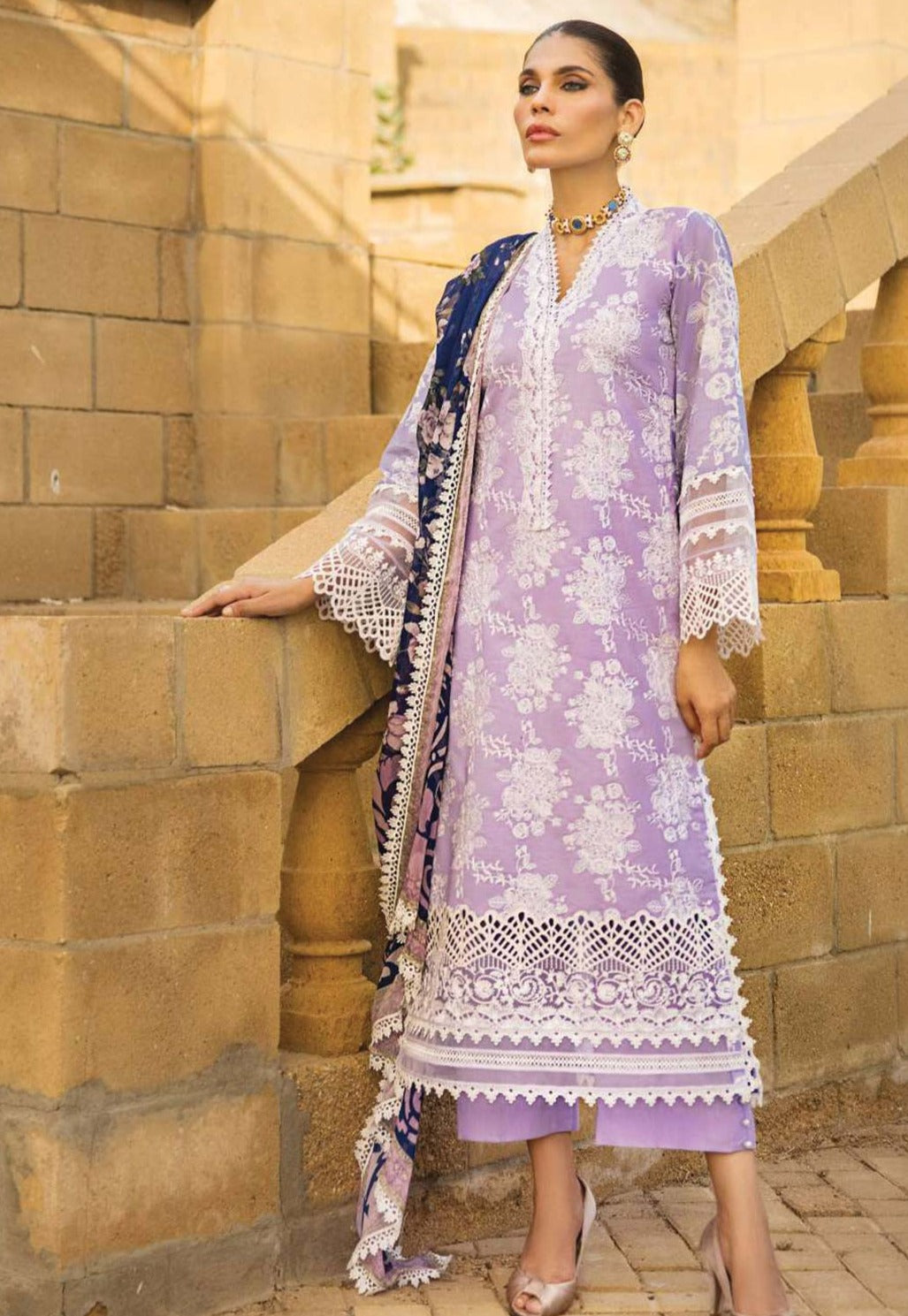 D#1B Zainab Chottani Luxury Emb Lawn Collection 623 D#1B Zainab Chottani Luxury Emb Lawn Collection 623