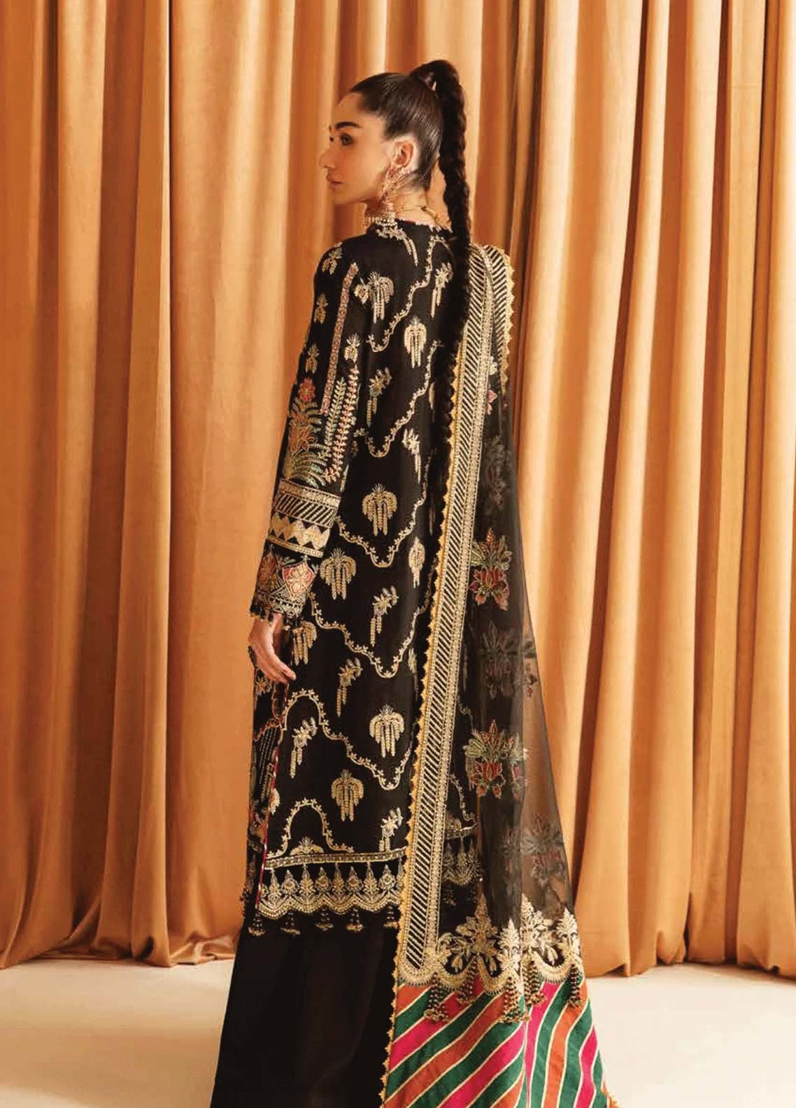 Ayzel By Afrozeh Embroidered Chiffon Unstitched 3 Piece Suit - 07 Ayzel By Afrozeh Embroidered Chiffon Unstitched 3 Piece Suit - 07