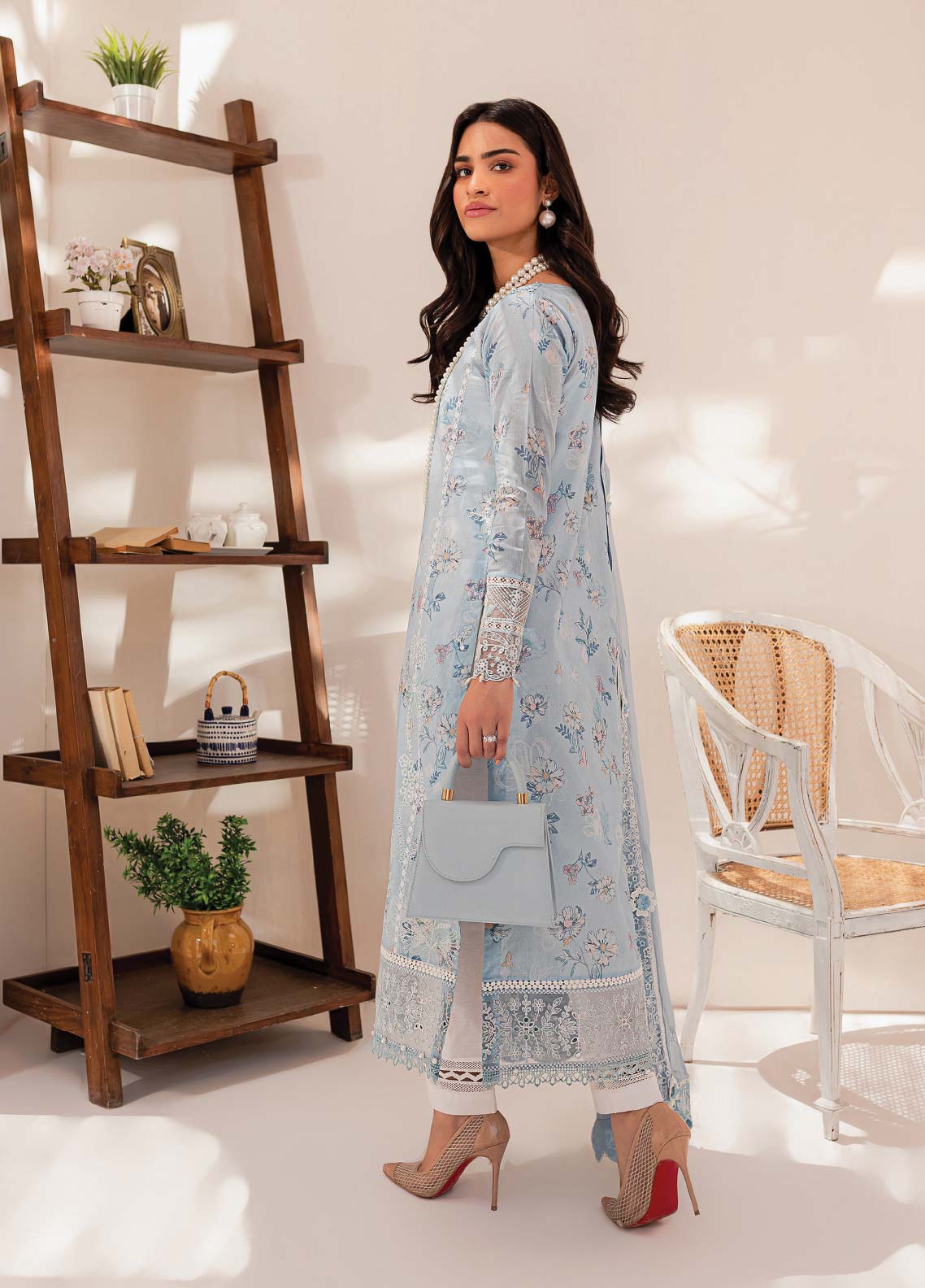 D#05 Farasha Mehek Festive Lawn Collection 623 D#05 Farasha Mehek Festive Lawn Collection 623