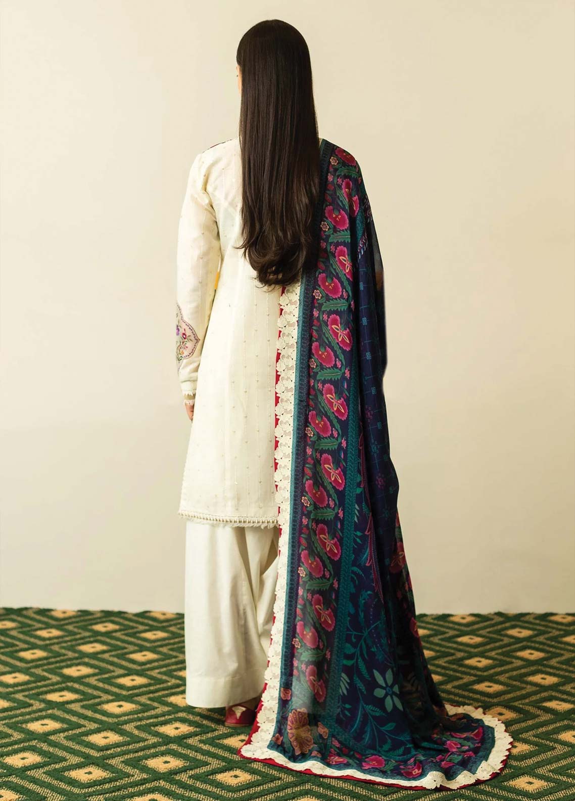 D#08 Zara Shahjahan Emb Lawn Collection 623 V-2 D#08 Zara Shahjahan Emb Lawn Collection 623 V-2