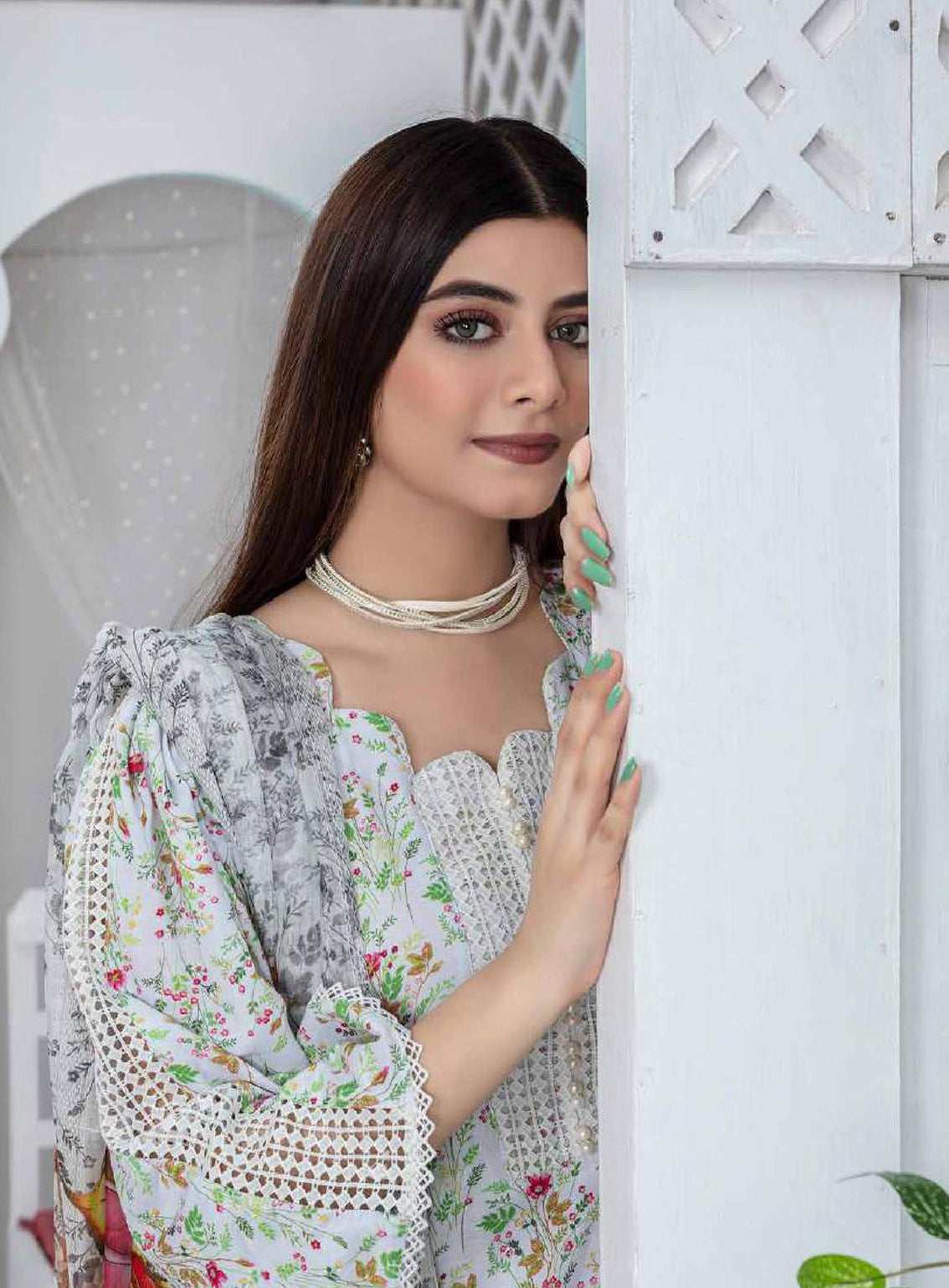 D#05 Feroza Digtal Printed Winter Collection 923 D#05 Feroza Digtal Printed Winter Collection 923