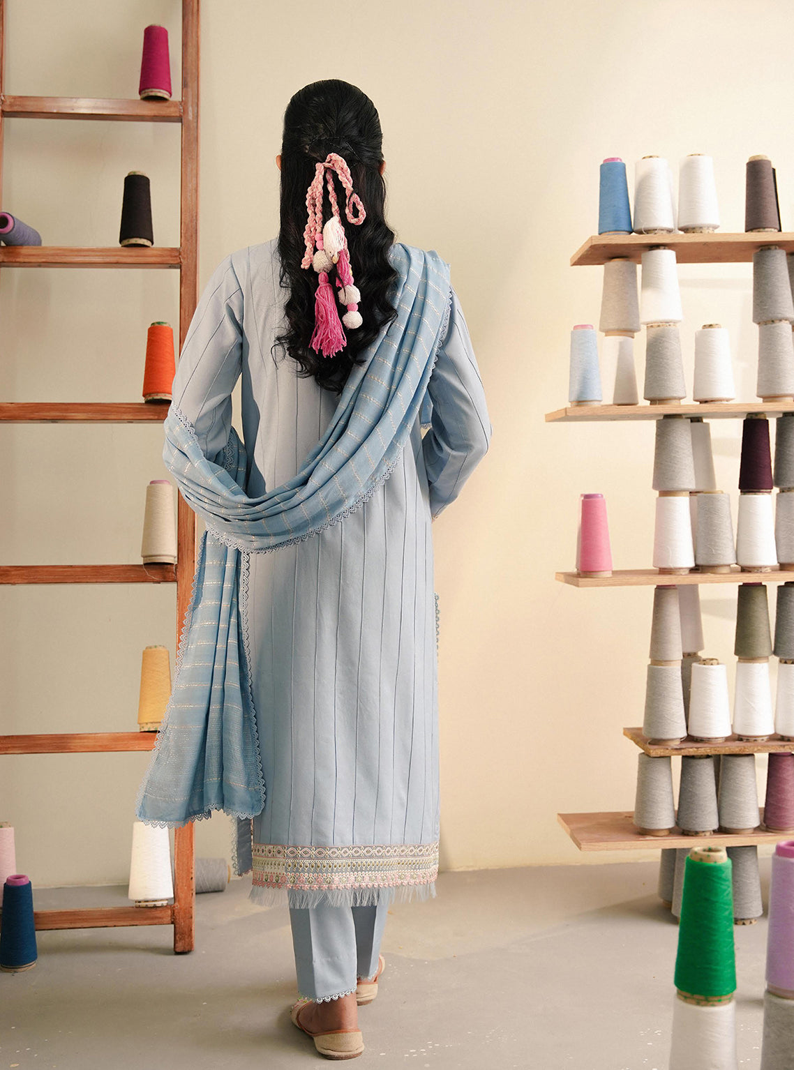 Miraal By Aabyaan Embroidered Linen Unstitched 3 Piece Suit - 08 Miraal By Aabyaan Embroidered Linen Unstitched 3 Piece Suit - 08