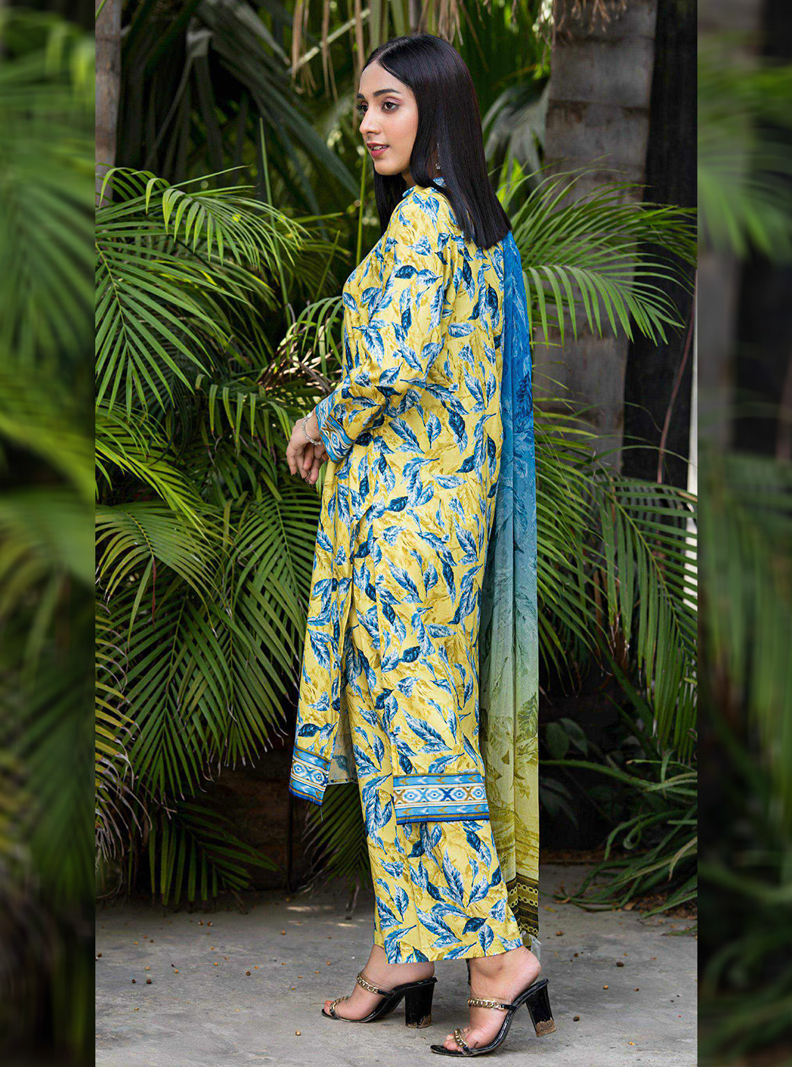 Aangan By Qalamkar Embroidered Linen Unstitched 3 Piece Suit - 08 Aangan By Qalamkar Embroidered Linen Unstitched 3 Piece Suit - 08