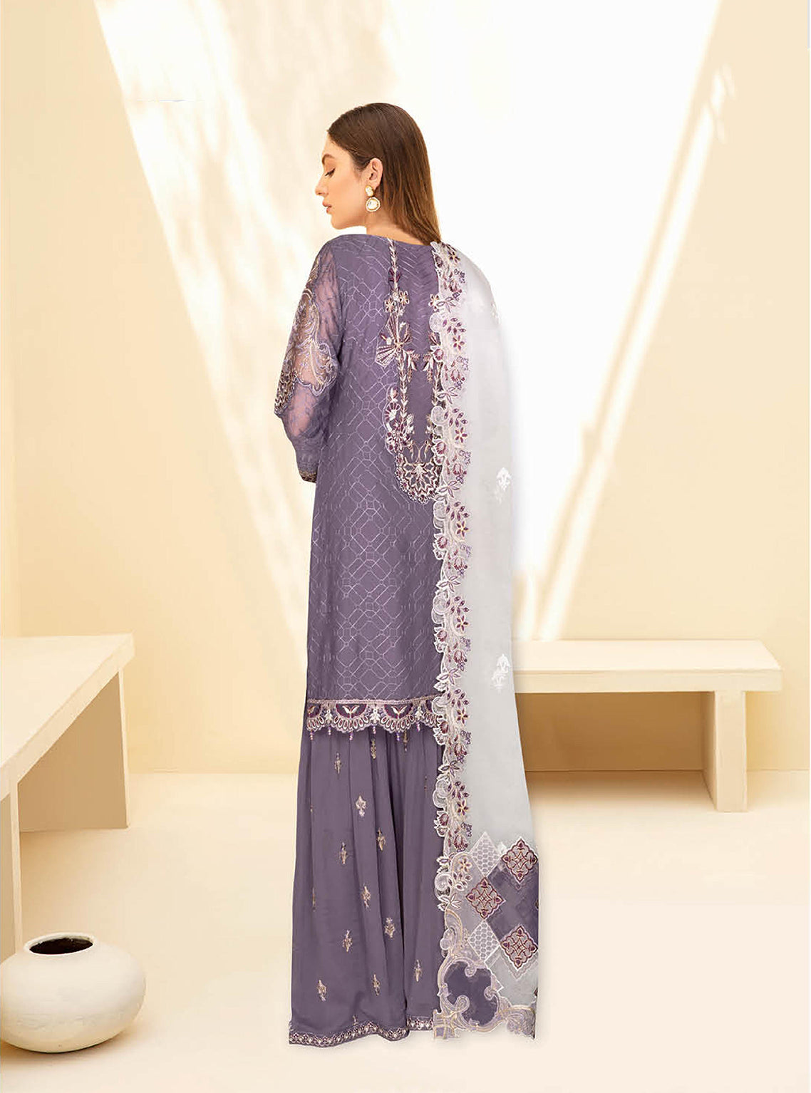 Kashish By Ramsha Embroidered Chiffon Unstitched 3 Piece Suit - 109 Kashish By Ramsha Embroidered Chiffon Unstitched 3 Piece Suit - 109