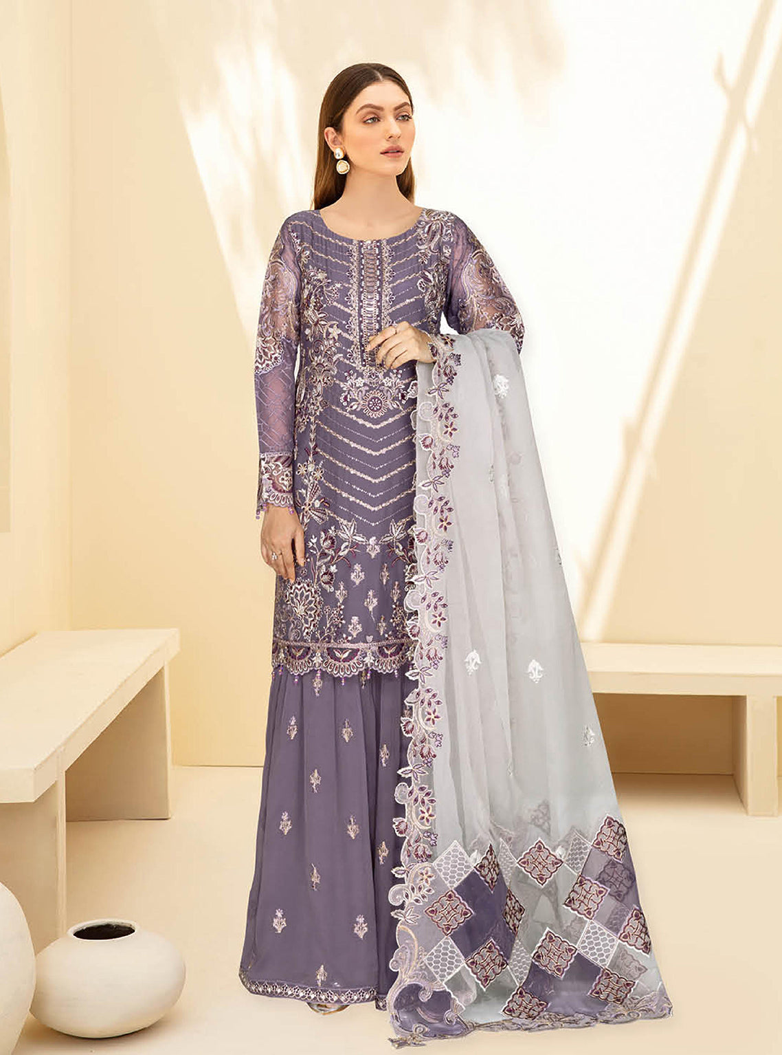 Kashish By Ramsha Embroidered Chiffon Unstitched 3 Piece Suit - 109 Kashish By Ramsha Embroidered Chiffon Unstitched 3 Piece Suit - 109