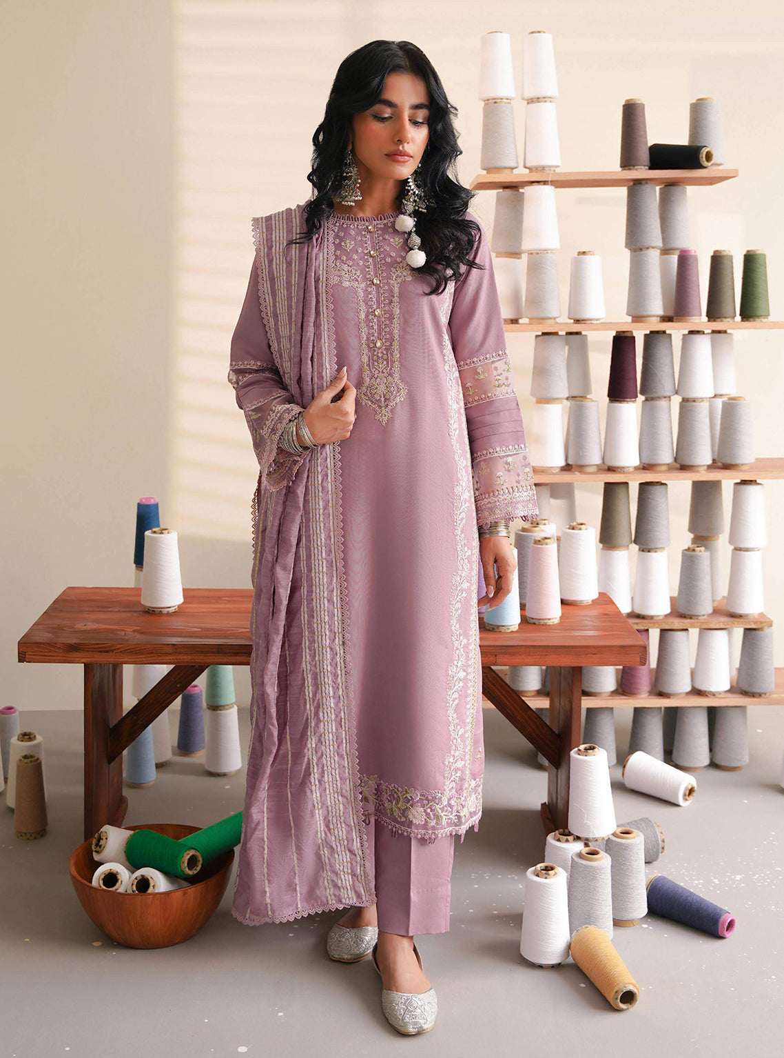 Miraal By Aabyaan Embroidered Linen Unstitched 3 Piece Suit - 07 Miraal By Aabyaan Embroidered Linen Unstitched 3 Piece Suit - 07