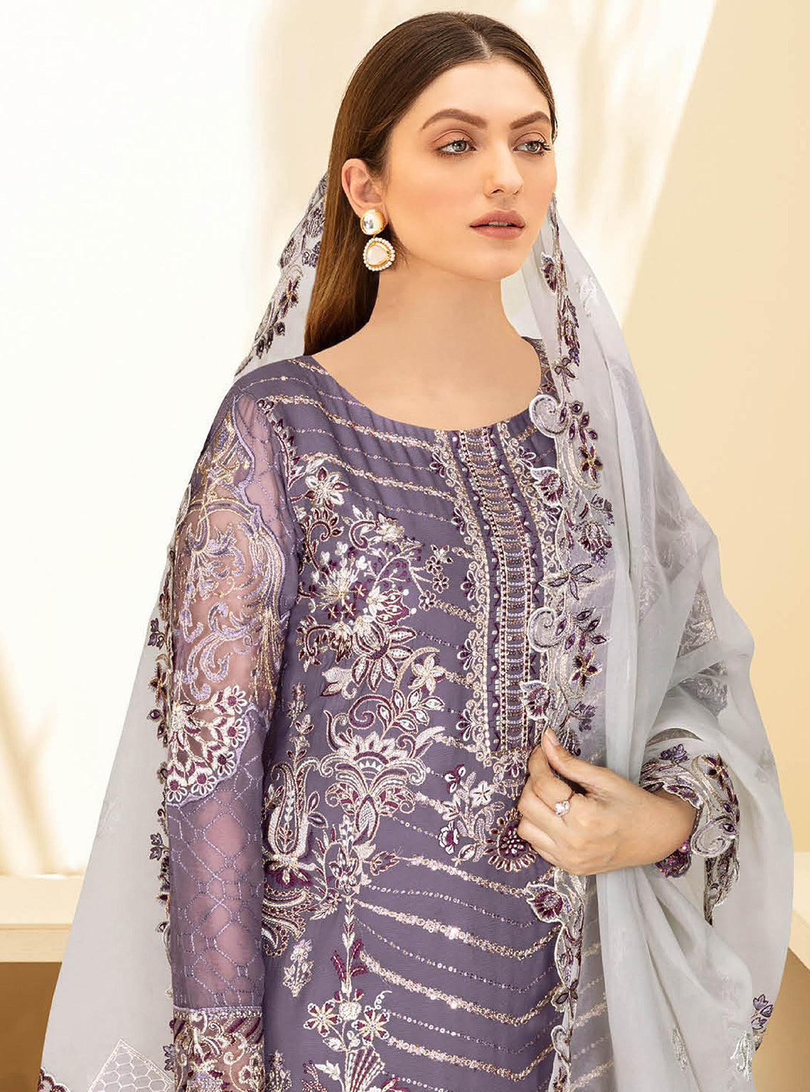 Kashish By Ramsha Embroidered Chiffon Unstitched 3 Piece Suit - 109 Kashish By Ramsha Embroidered Chiffon Unstitched 3 Piece Suit - 109