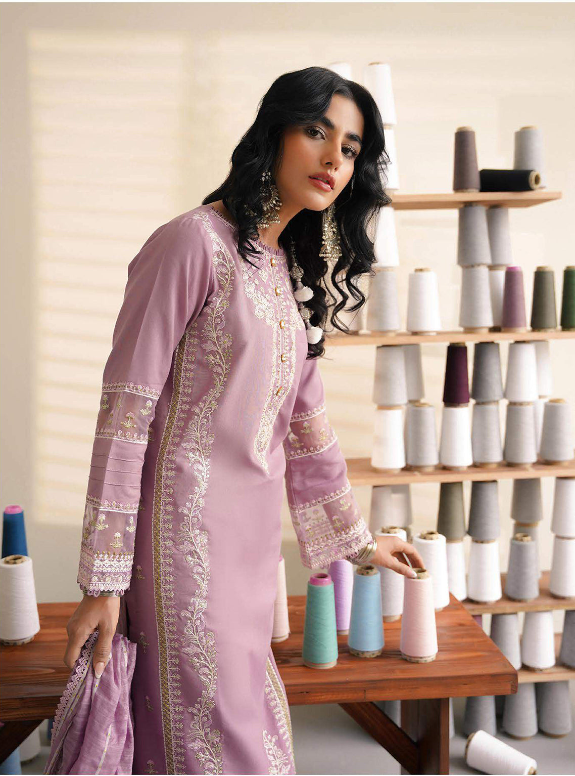 Miraal By Aabyaan Embroidered Linen Unstitched 3 Piece Suit - 07 Miraal By Aabyaan Embroidered Linen Unstitched 3 Piece Suit - 07