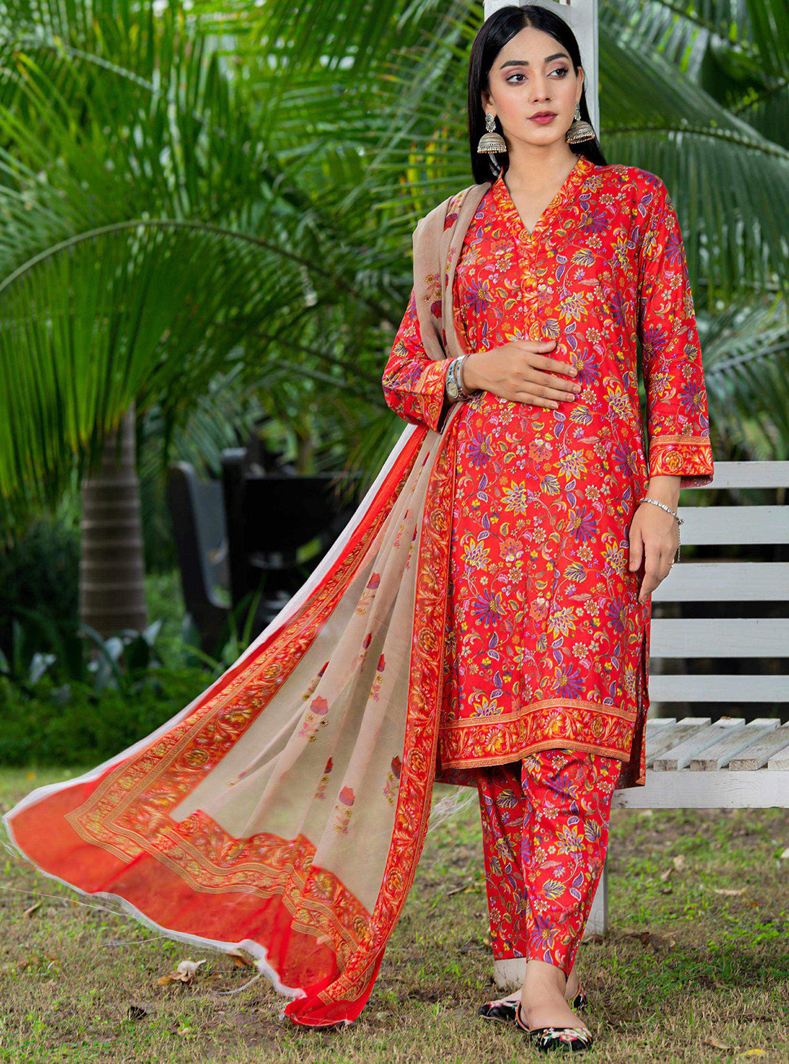 Aangan By Qalamkar Embroidered Linen Unstitched 3 Piece Suit - 01 Aangan By Qalamkar Embroidered Linen Unstitched 3 Piece Suit - 01