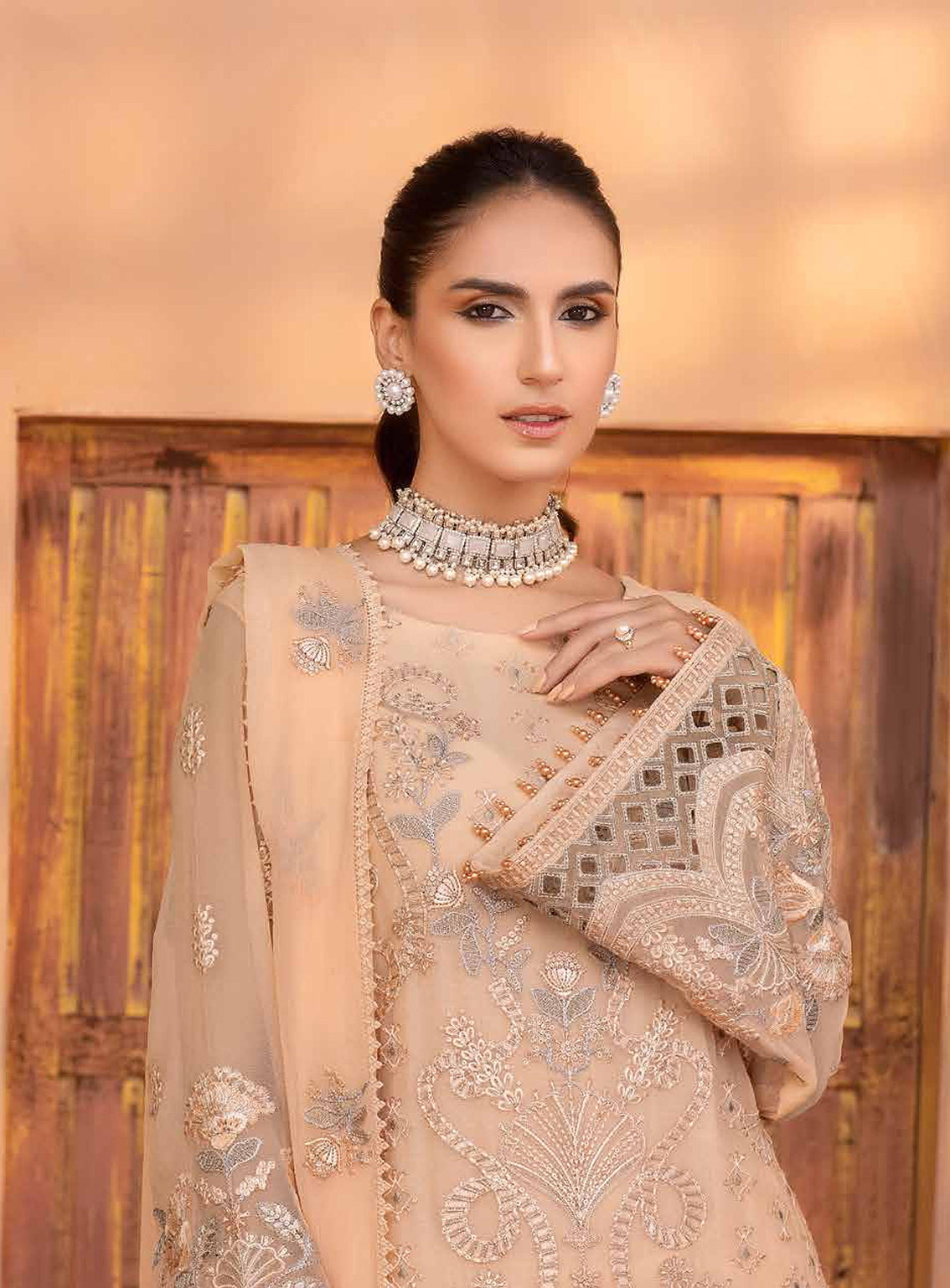 Elnaz By Flossie Embroidered Chiffon Unstitched 3 Piece Suit - 103 Elnaz By Flossie Embroidered Chiffon Unstitched 3 Piece Suit - 103