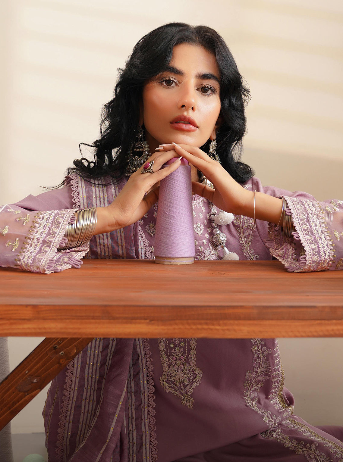 Miraal By Aabyaan Embroidered Linen Unstitched 3 Piece Suit - 07 Miraal By Aabyaan Embroidered Linen Unstitched 3 Piece Suit - 07