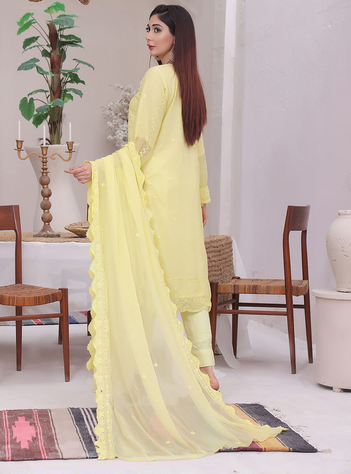 D#07 Amaira Fashion Duchess Semi Stitched Luxury Chiffon Collection 823 D#07 Amaira Fashion Duchess Semi Stitched Luxury Chiffon Collection 823