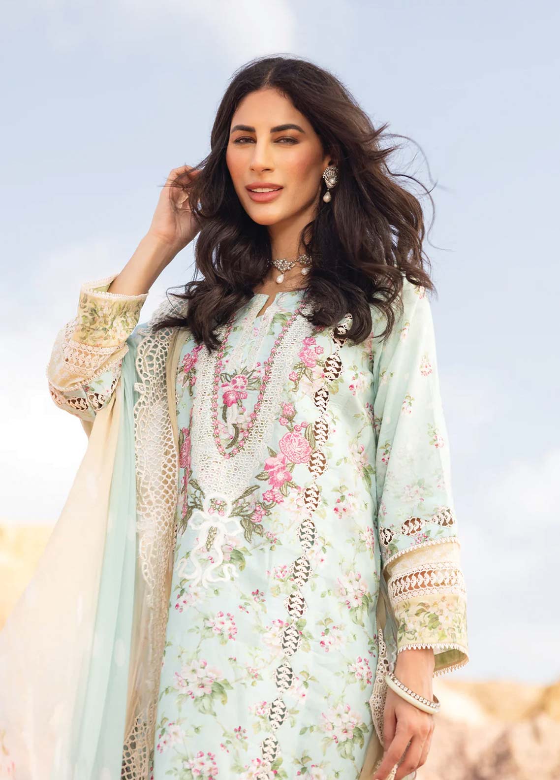 D#1B Elaf Signature Emb Lawn Collection 623 D#1B Elaf Signature Emb Lawn Collection 623