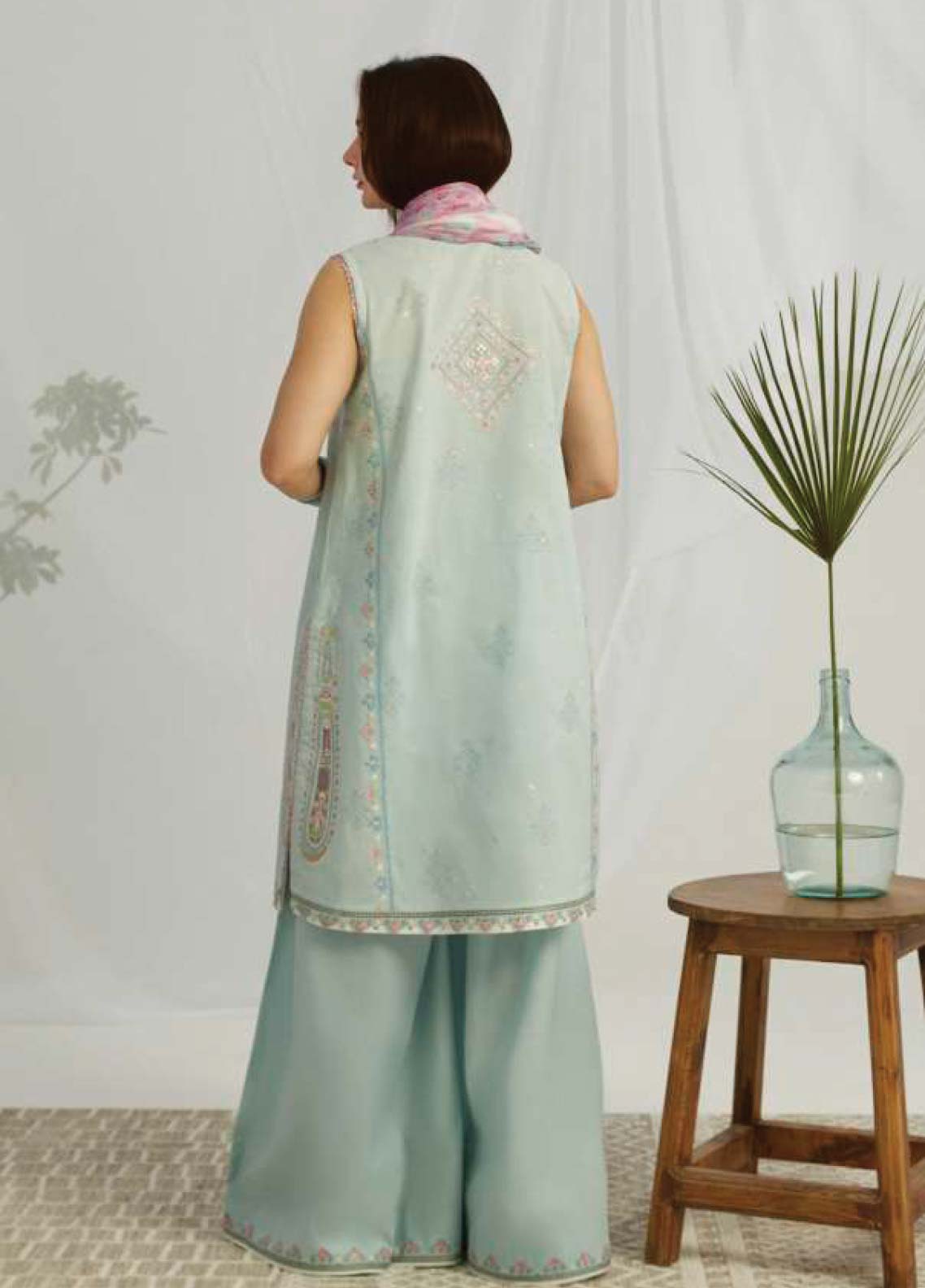 D#8B Zara Shahjahan Coco Emb Lawn Collection 623 D#8B Zara Shahjahan Coco Emb Lawn Collection 623